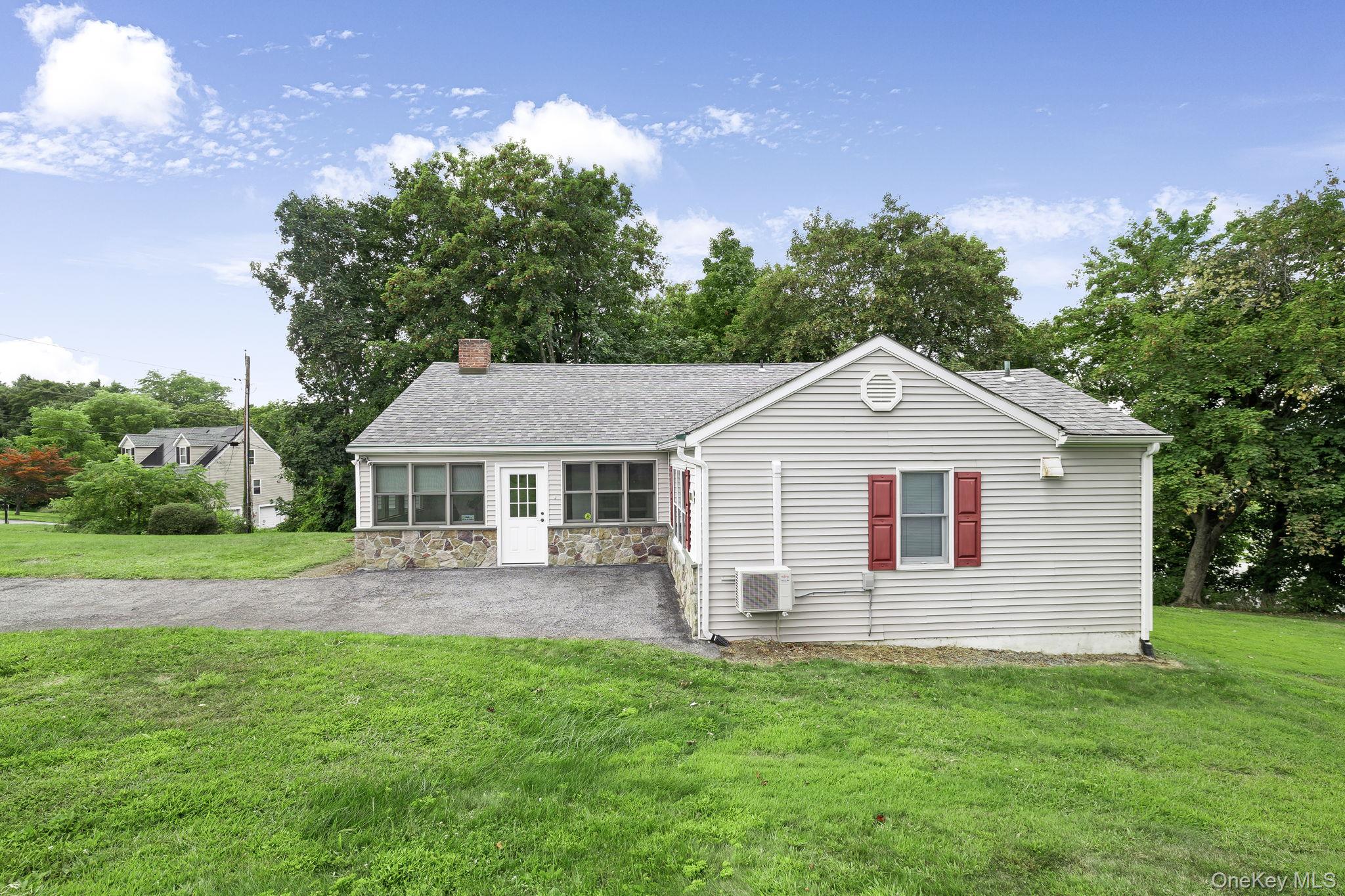 #2 photo, 11 Mountain View Road, Poughkeepsie , NY 12603