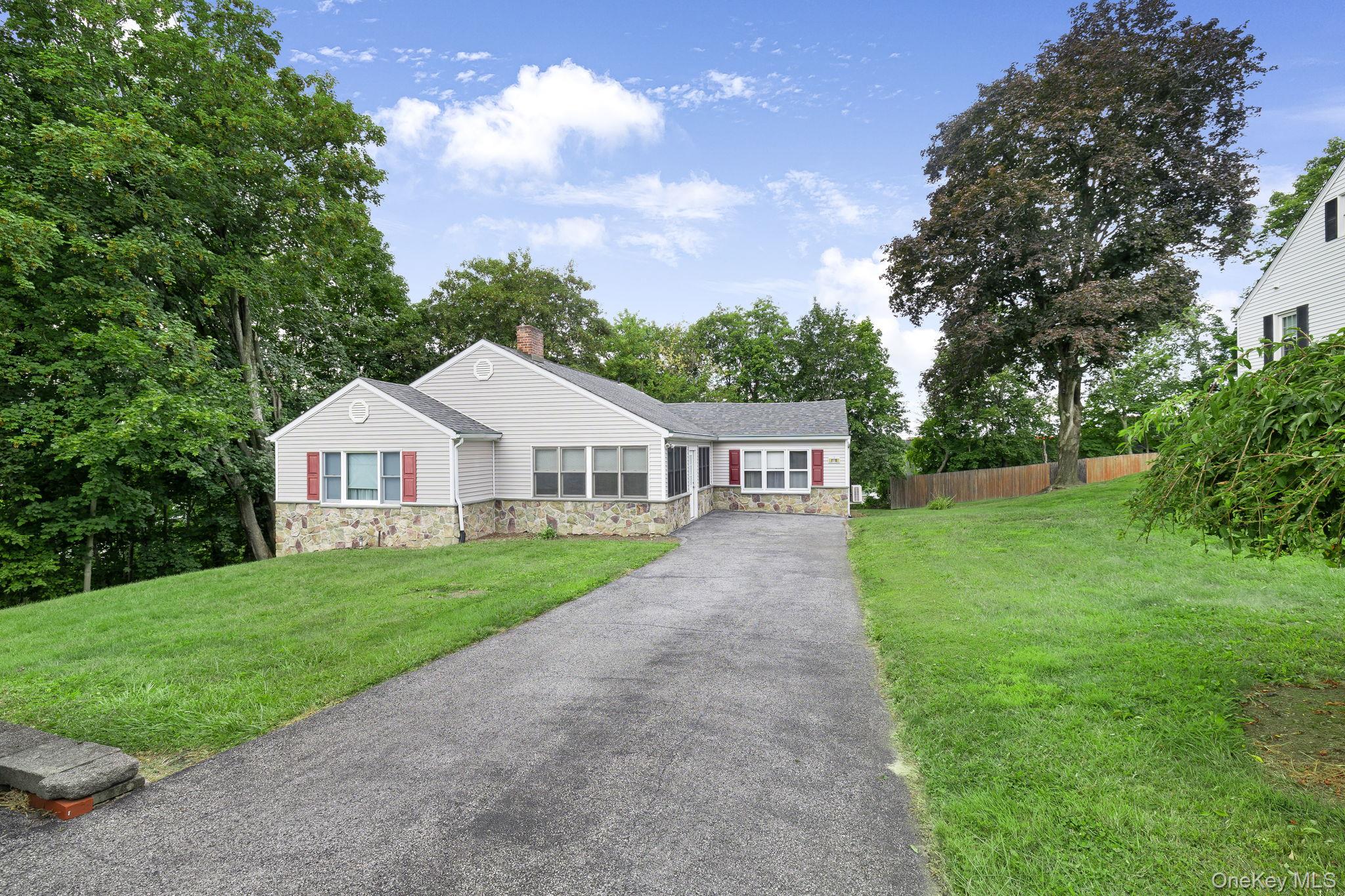 #3 photo, 11 Mountain View Road, Poughkeepsie , NY 12603