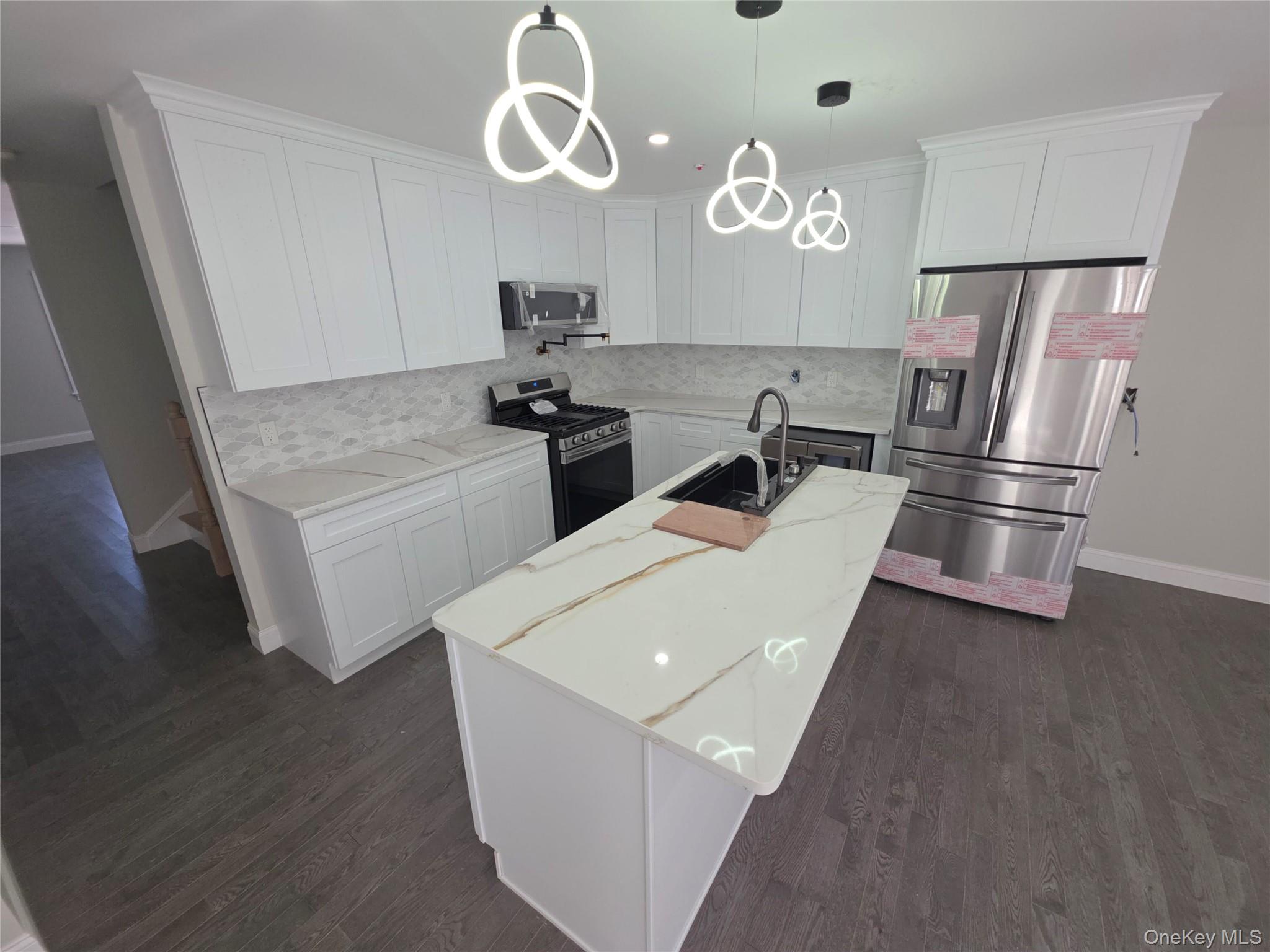 #5 photo, 65 W 2nd Street, Mount Vernon , NY 10550