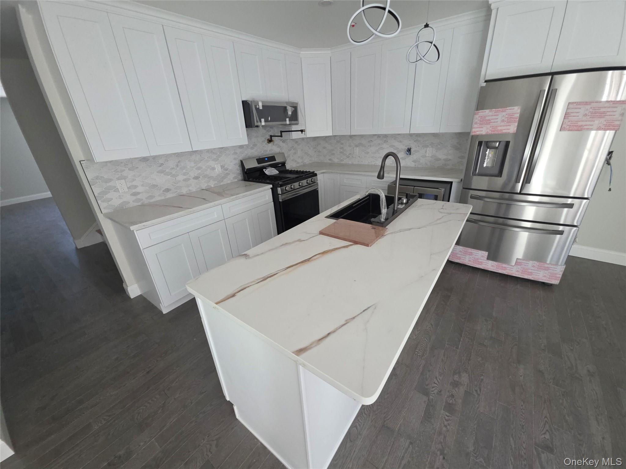 #9 photo, 65 W 2nd Street, Mount Vernon , NY 10550