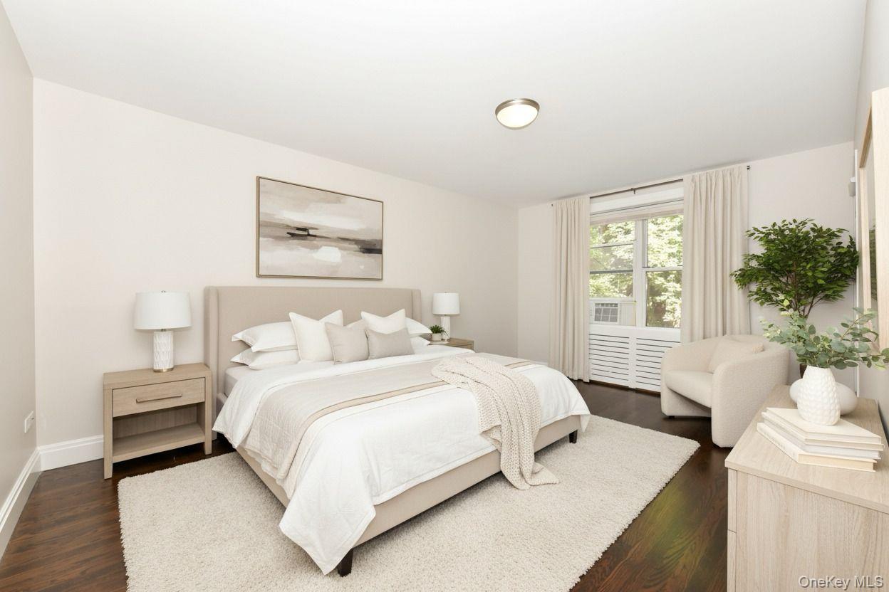 #8 photo, 67-66 108th Street, クイーンズ区 Forest Hills , NY 11375