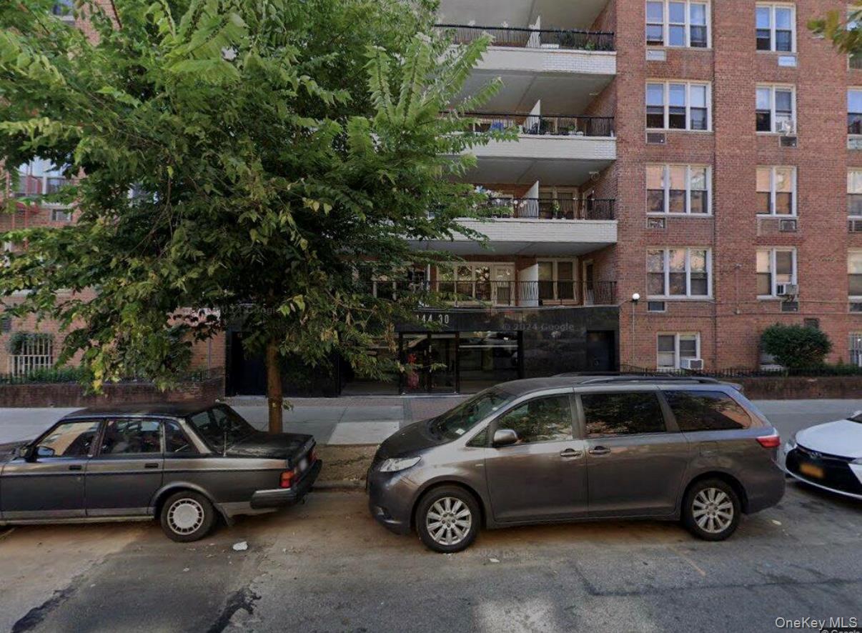 #1 photo, 14430 Roosevelt Avenue, クイーンズ区 Flushing , NY 11354