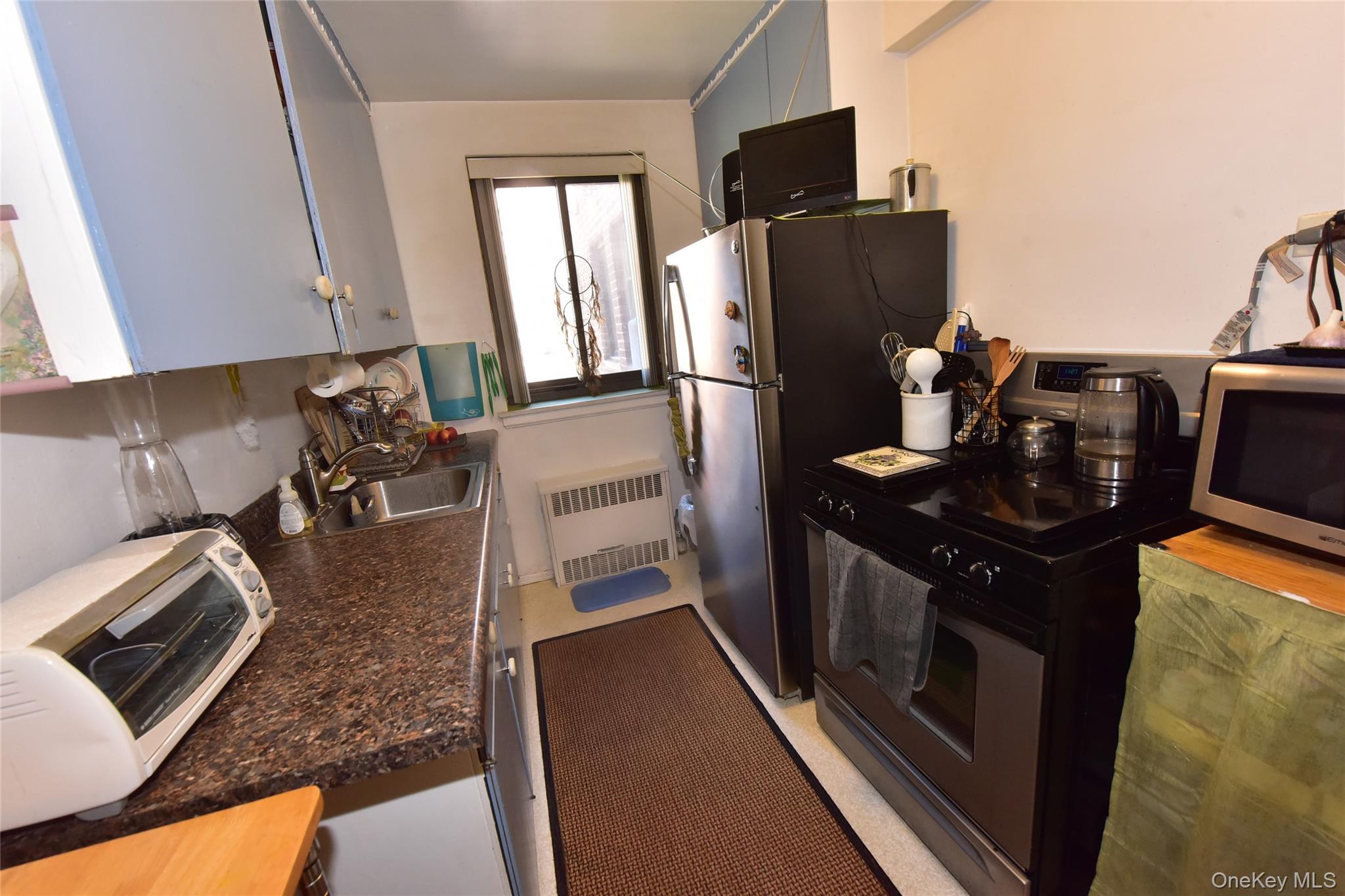 #6 photo, 204-15 Foothill Avenue, クイーンズ区 Hollis , NY 11423