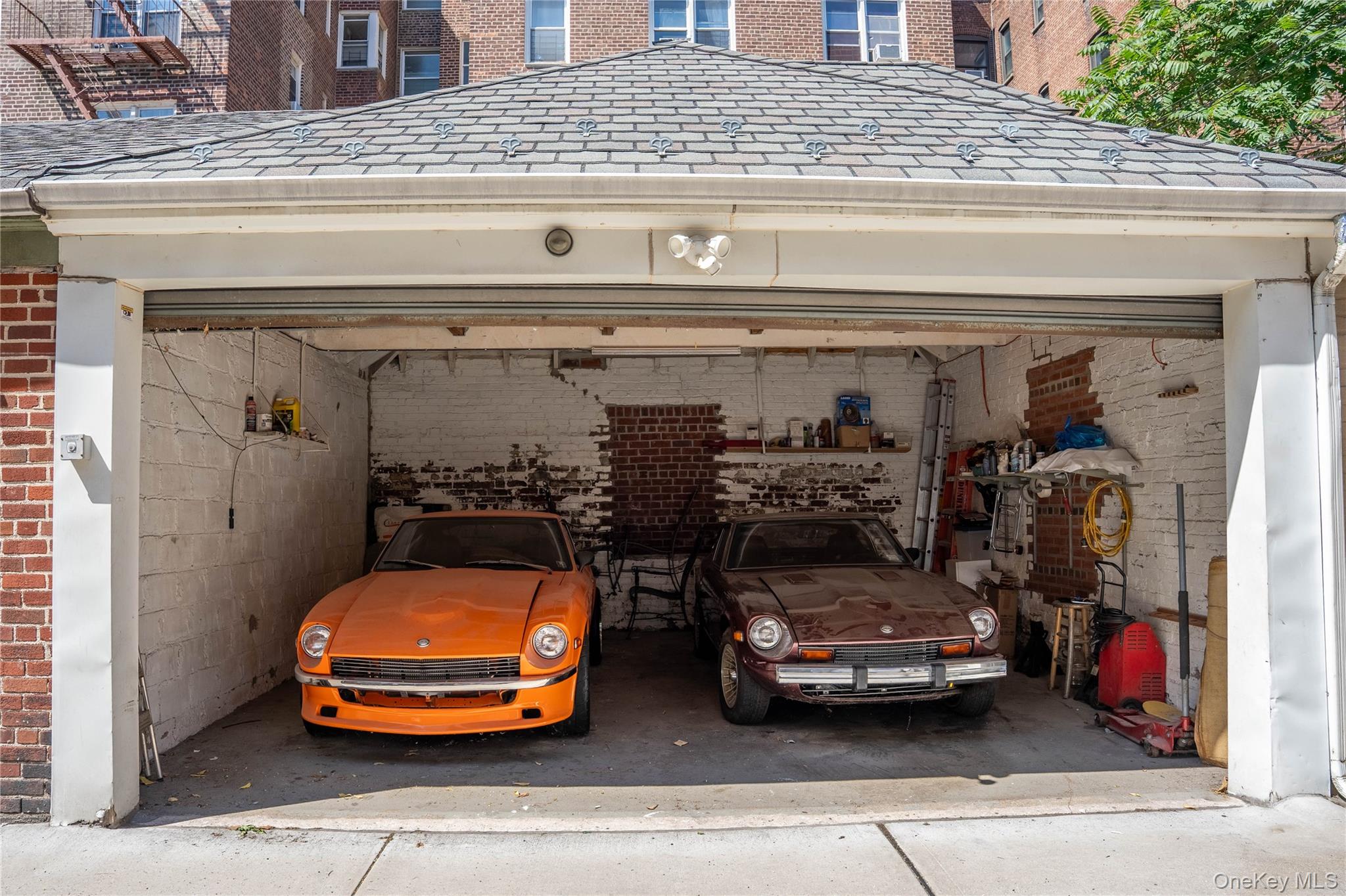 #15 photo, 3326 83rd Street, クイーンズ区 Jackson Heights , NY 11372