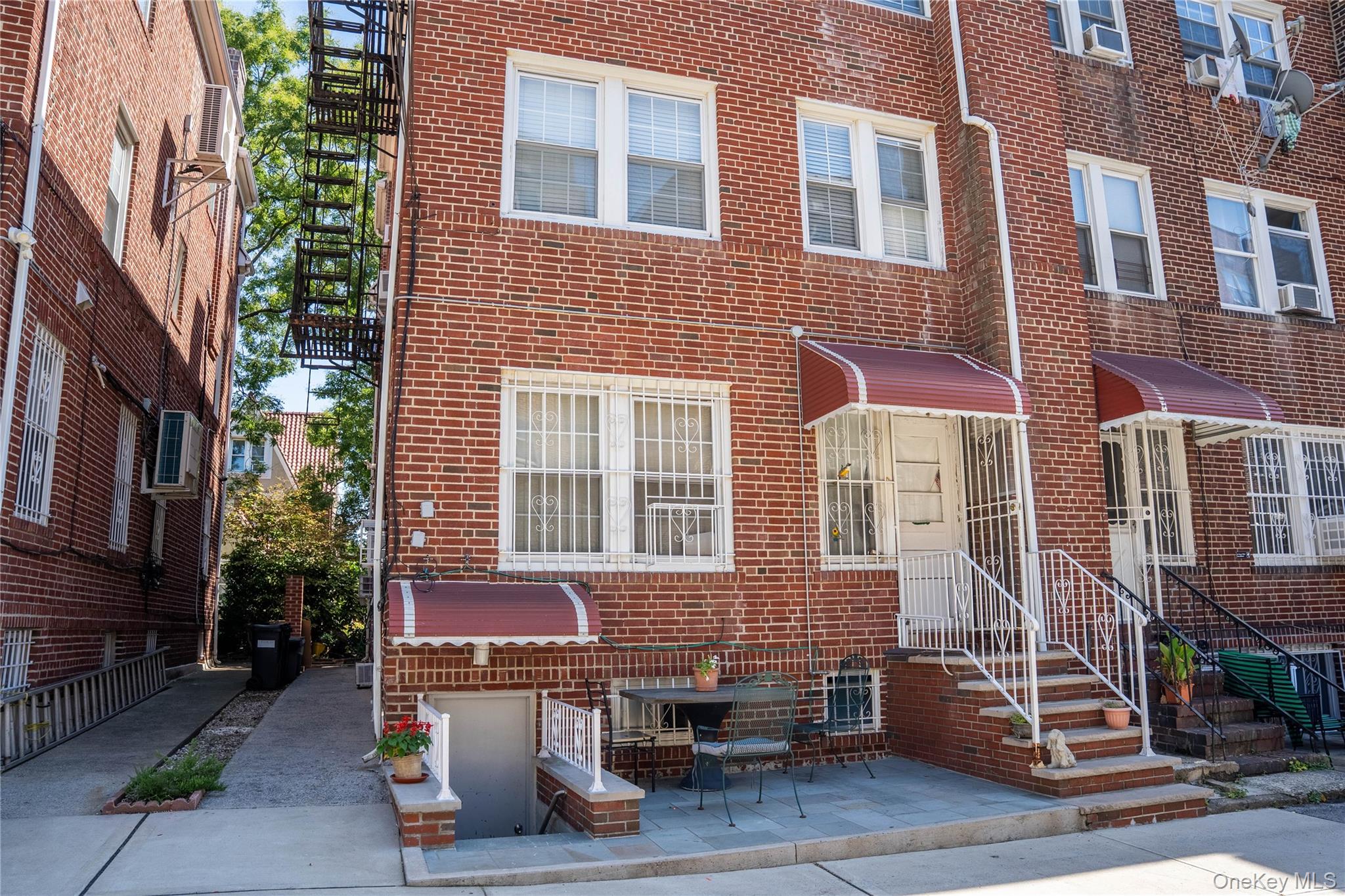 #19 photo, 3326 83rd Street, クイーンズ区 Jackson Heights , NY 11372