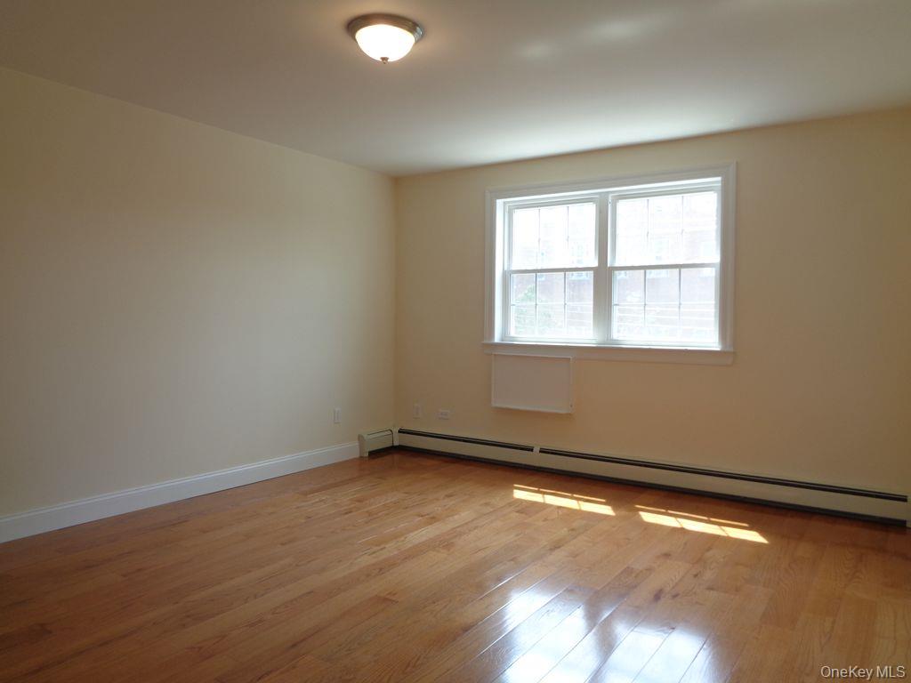 #14 photo, 2958 Radcliff Avenue, ブロンクス区 Bronx , NY 10469