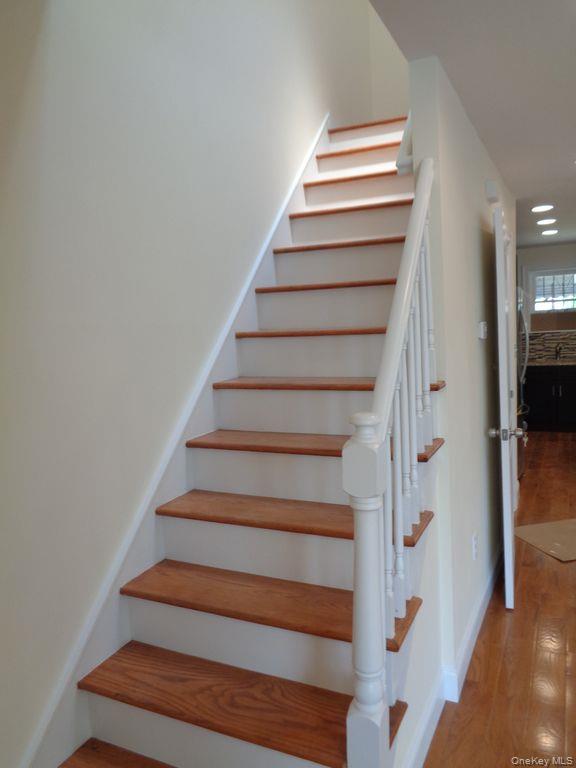 #9 photo, 2958 Radcliff Avenue, ブロンクス区 Bronx , NY 10469