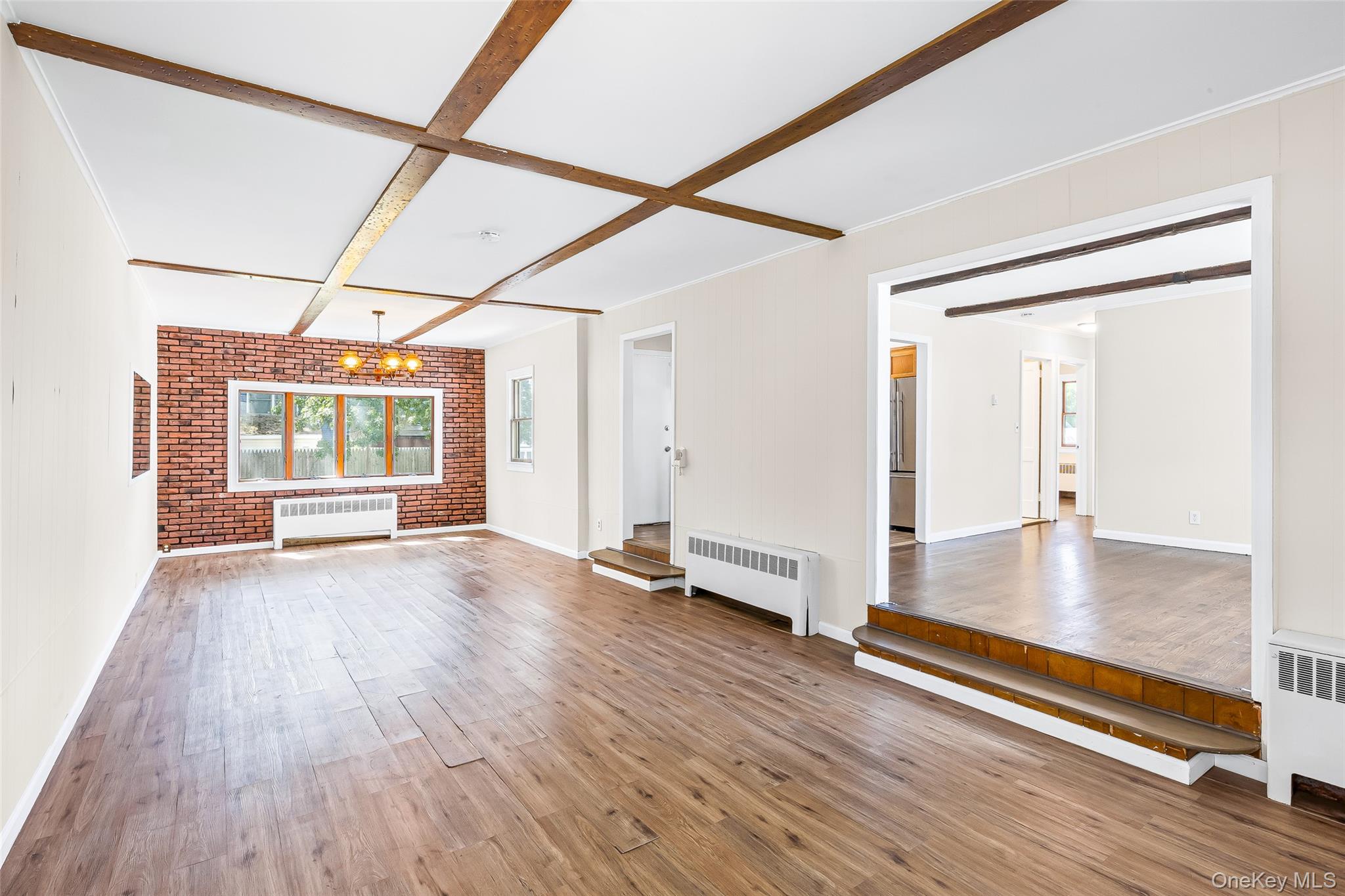 #13 photo, 196 S Broome Avenue, Lindenhurst , NY 11757