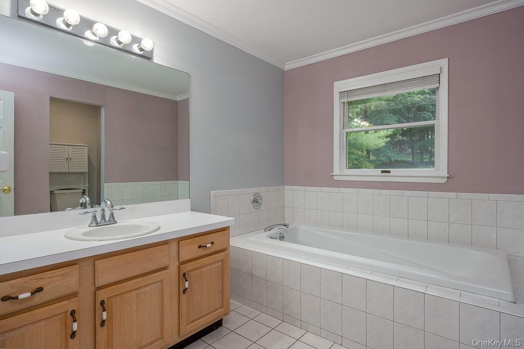 #17 photo, 5 Sherwood Farms Court, Stony Point , NY 10980