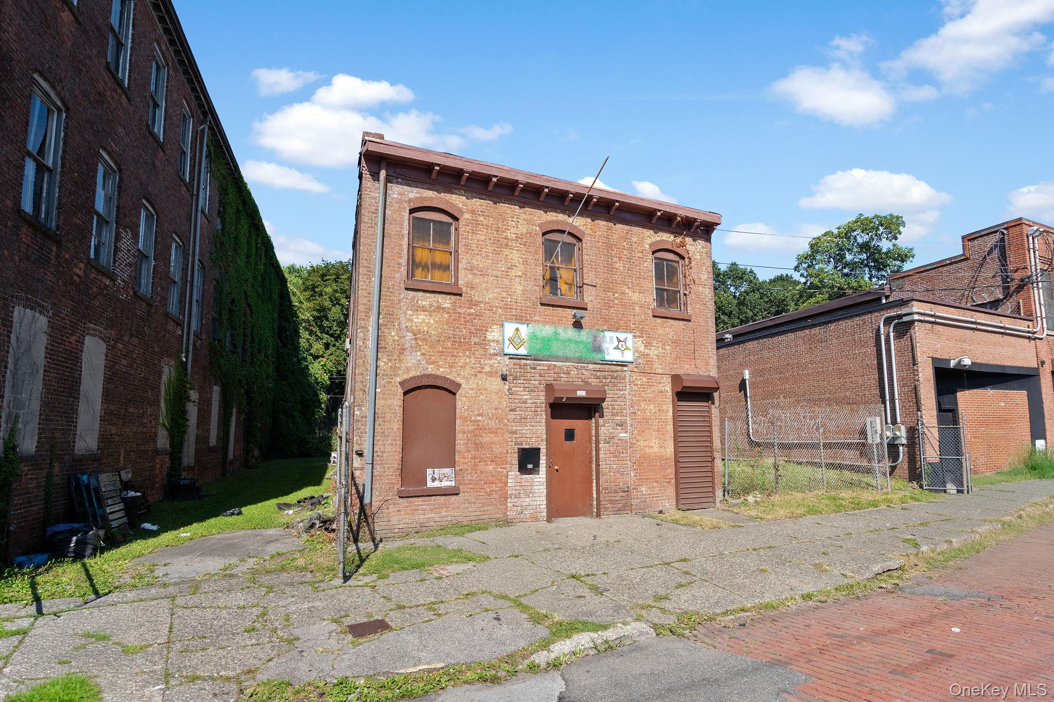 #3 photo, 333 Liberty Street, Newburgh , NY 12550