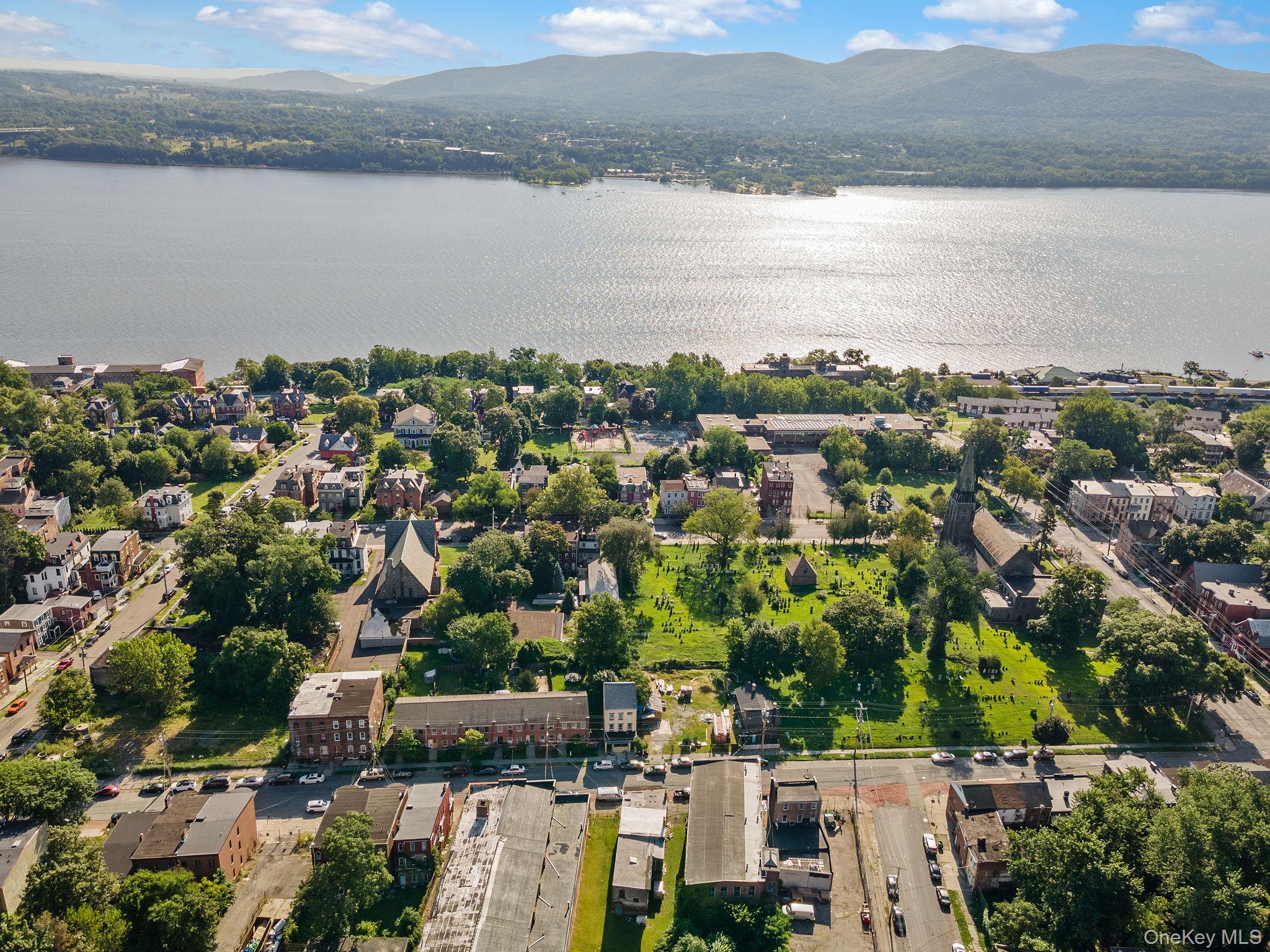 #7 photo, 333 Liberty Street, Newburgh , NY 12550