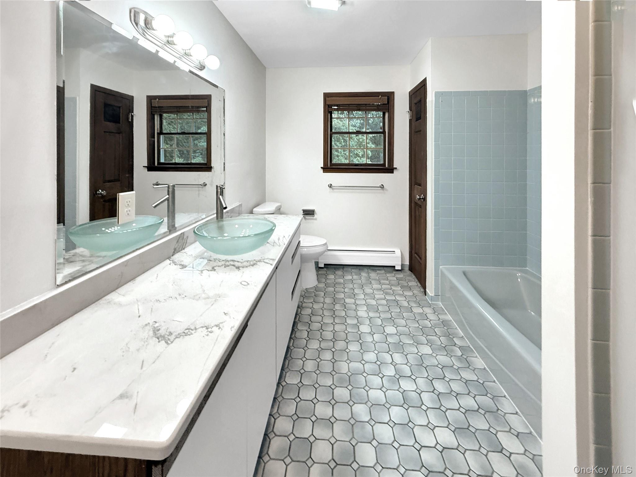 #16 photo, 325 Jackson Avenue, New Windsor , NY 12553