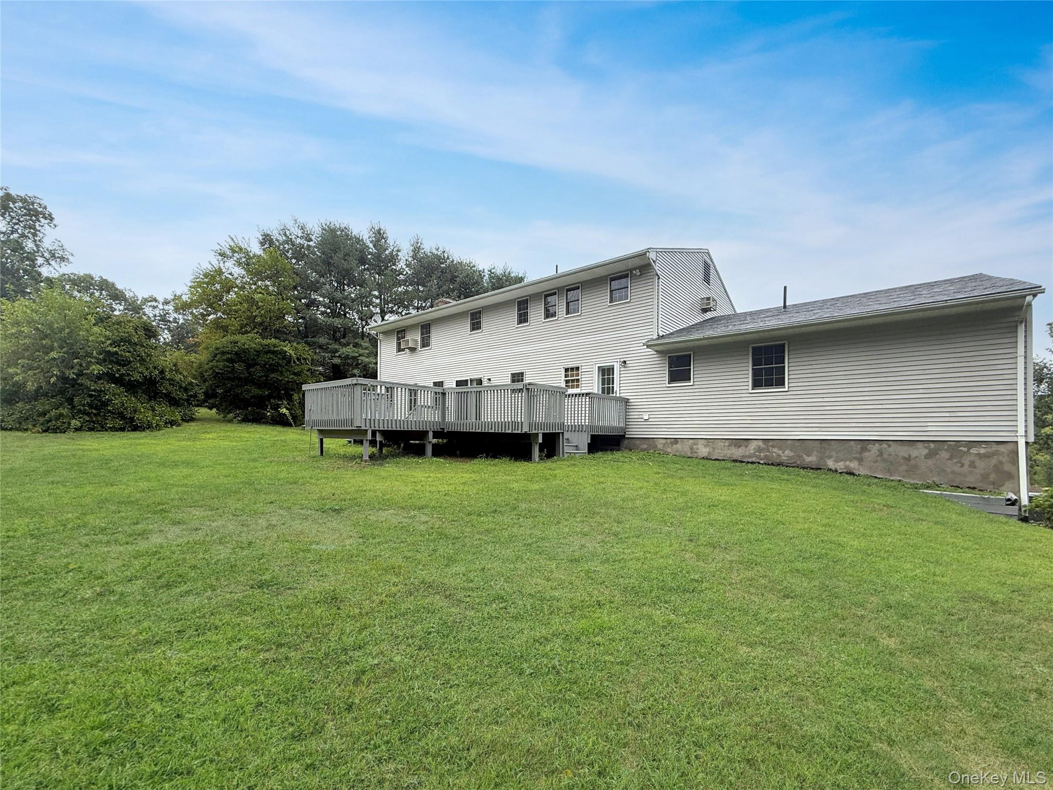 #5 photo, 325 Jackson Avenue, New Windsor , NY 12553