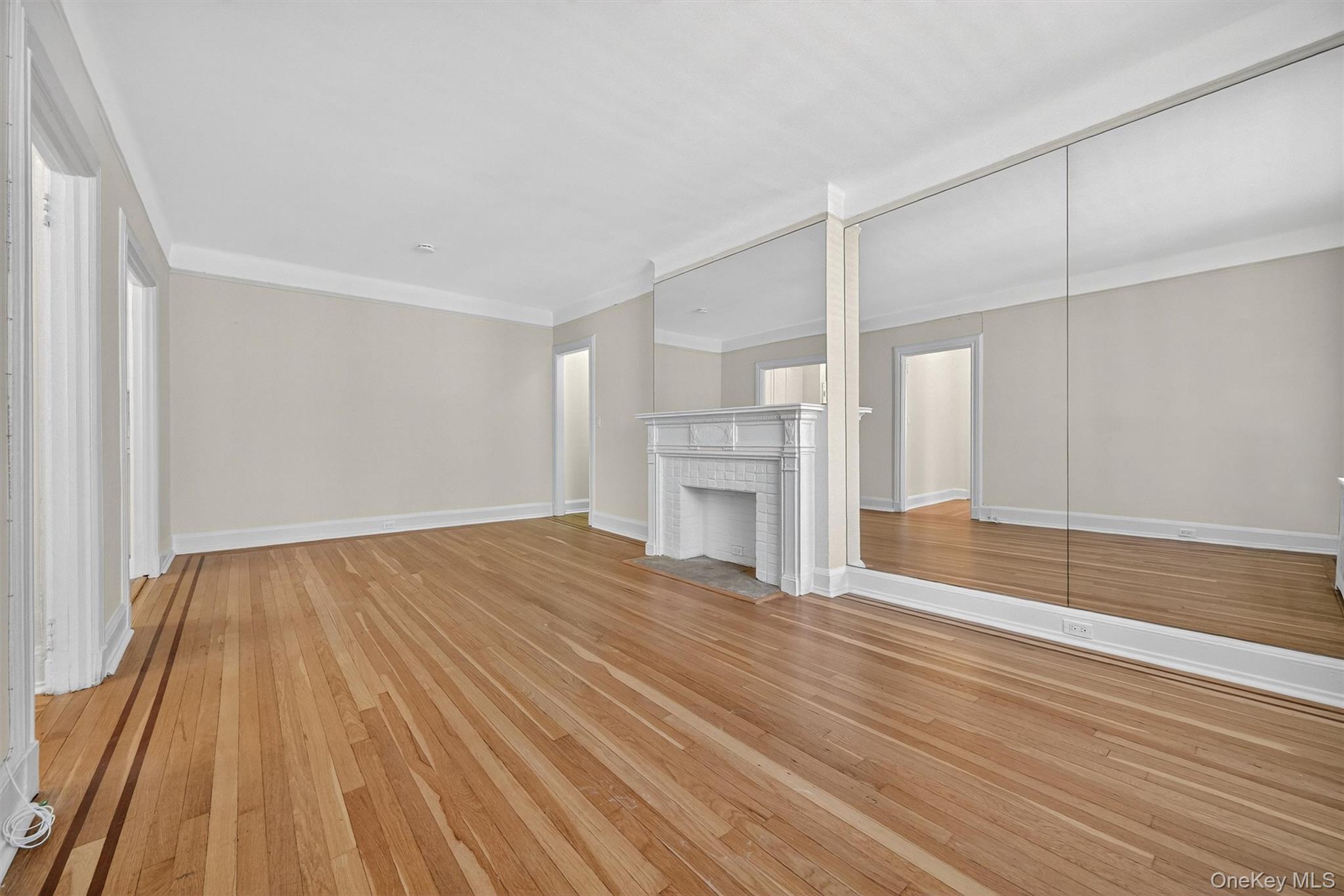 #10 photo, 2 Westchester Avenue, White Plains , NY 10601