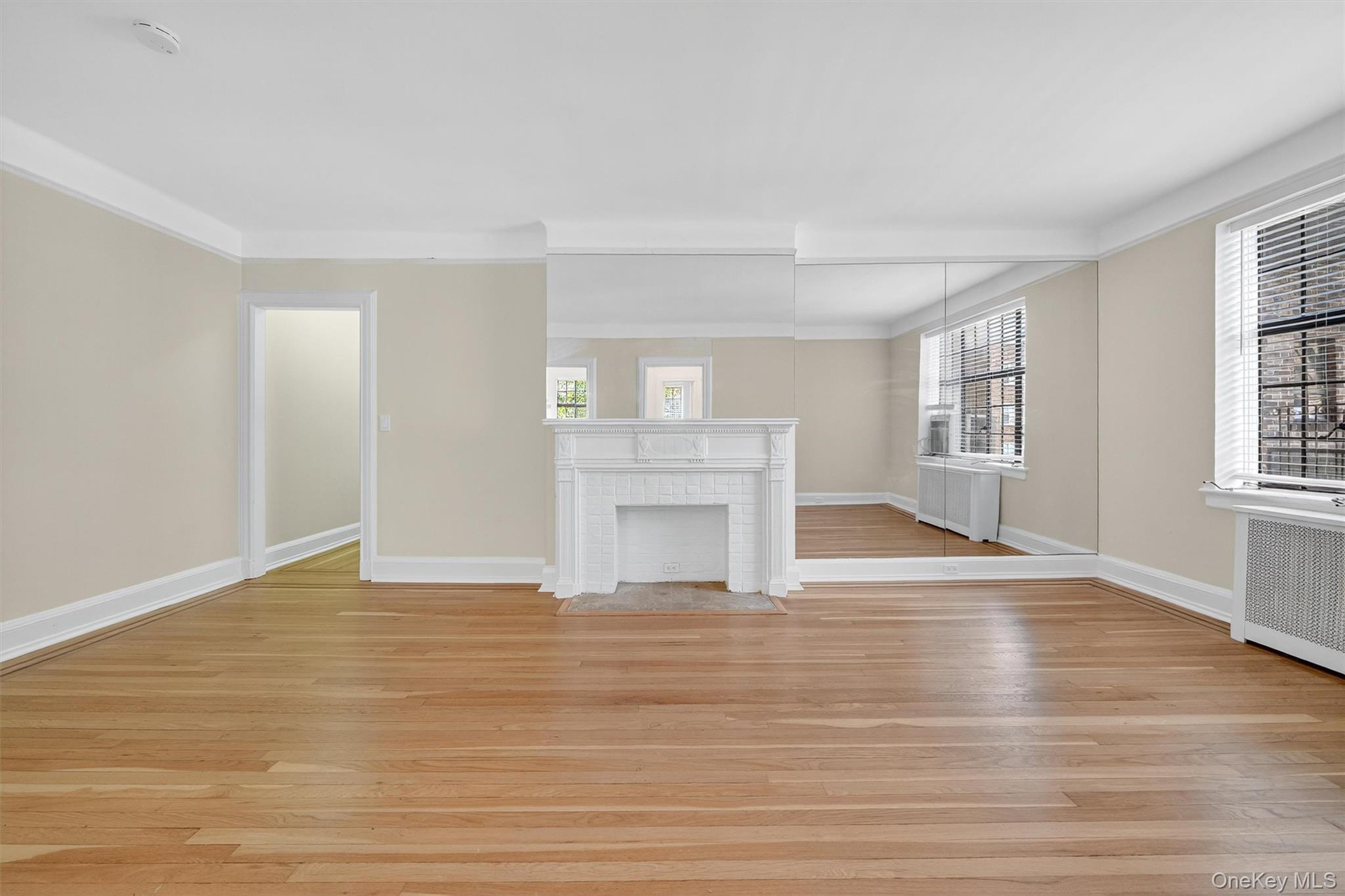 #5 photo, 2 Westchester Avenue, White Plains , NY 10601