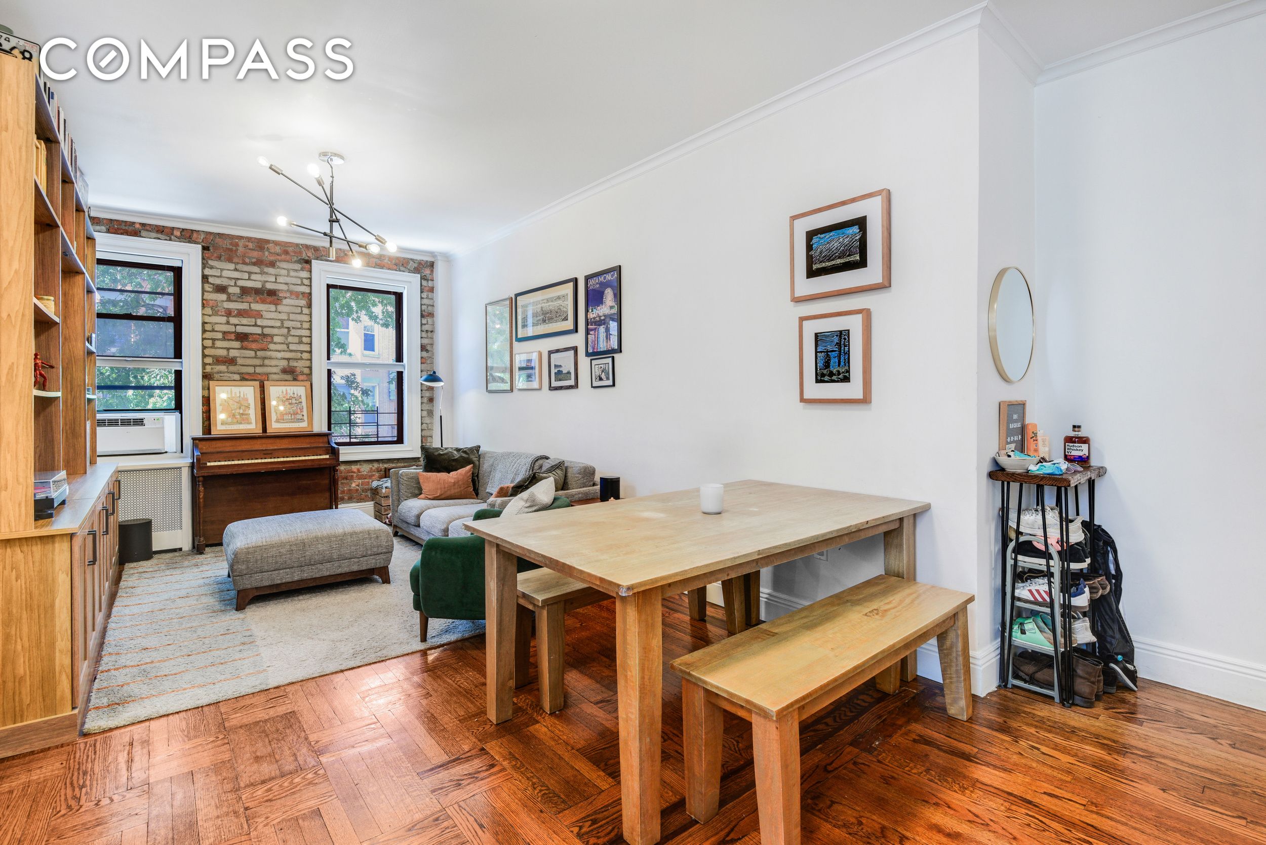 #1 photo, 24-75 38th Street, クイーンズ区 Astoria , NY 11103