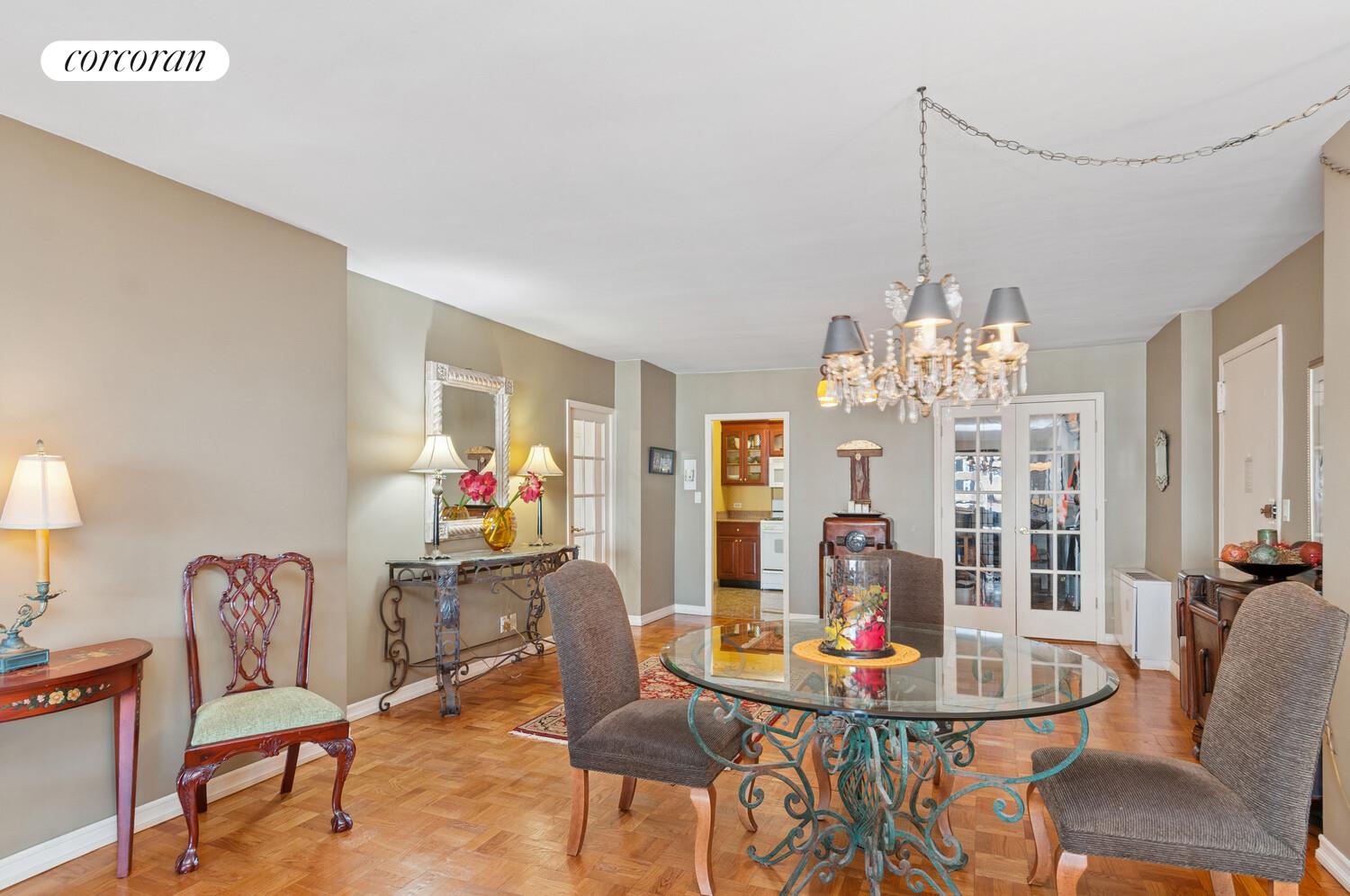 #4 photo, 340 E 64TH Street, マンハッタン Lenox Hill , NY 10065