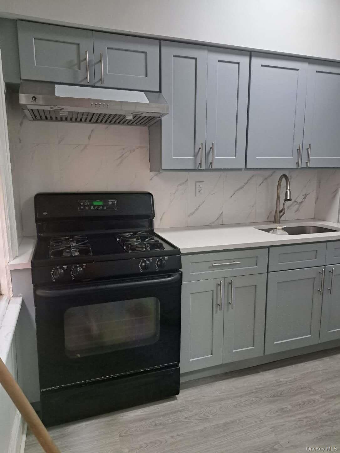 #4 photo, 42-15 164th Street, クイーンズ区 Flushing , NY 11358