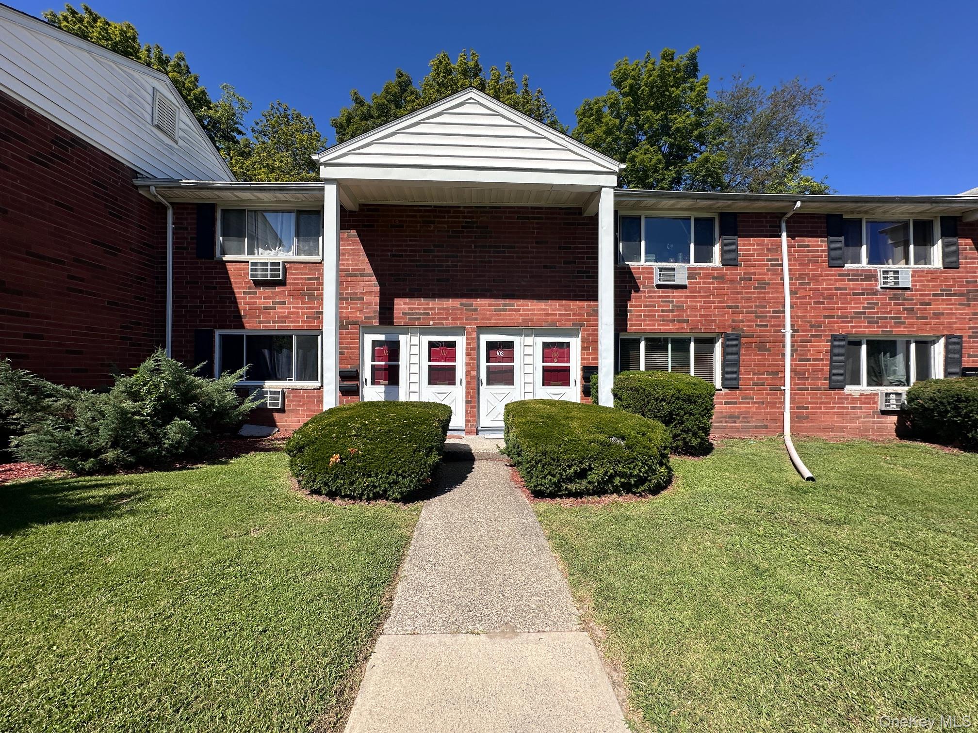 #1 photo, 108 Manor Drive, Cornwall , NY 12518