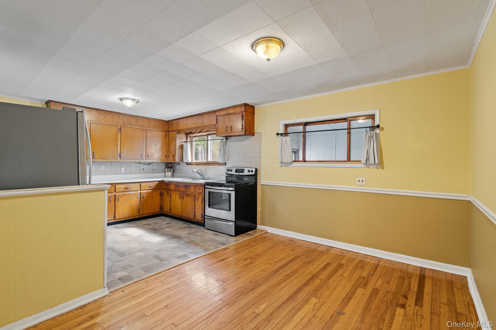 #6 photo, 40 Glen Avenue, Dover Plains , NY 12522