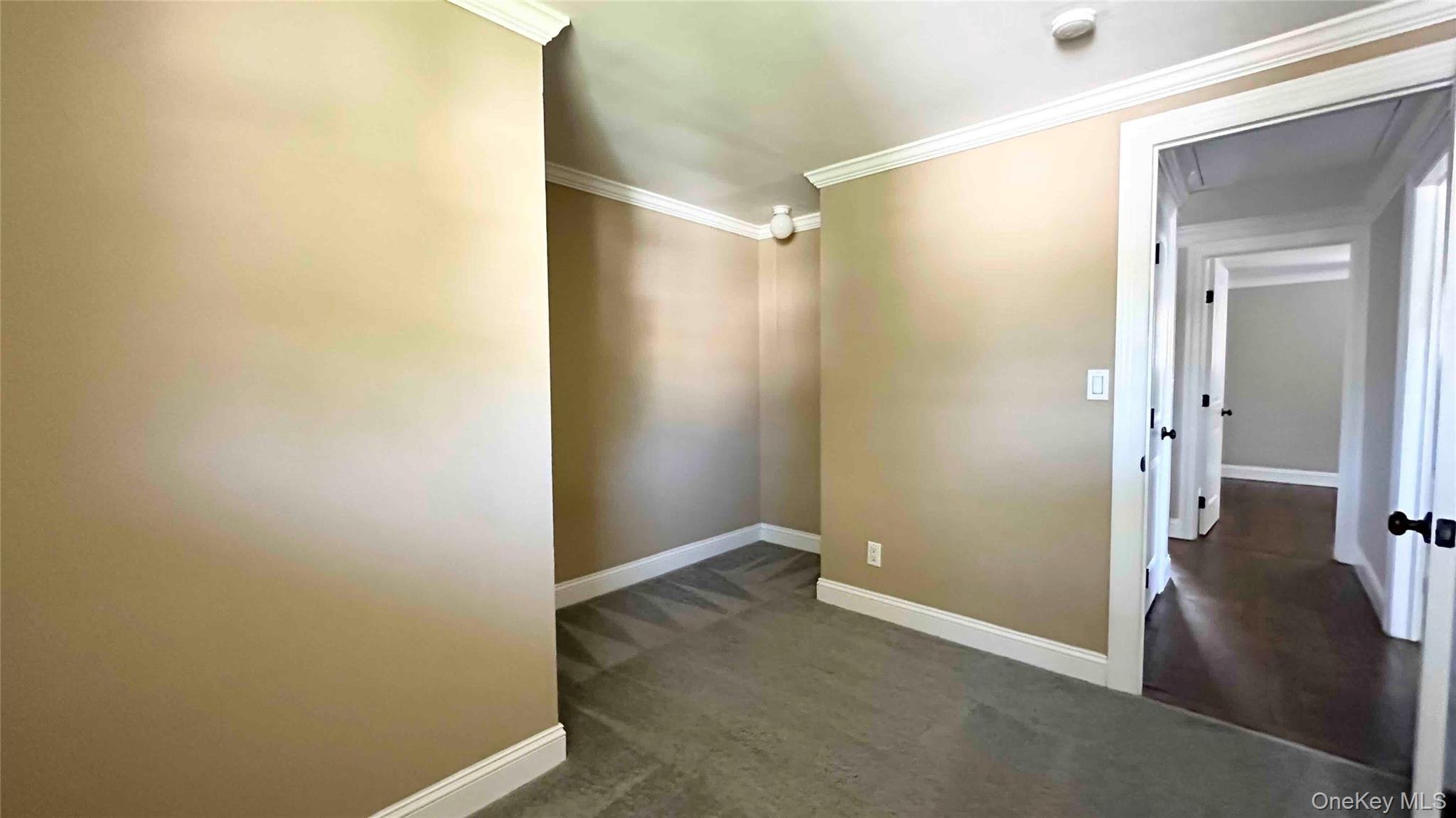 #11 photo, 27 Southridge Drive, ナッソー郡 Glen Cove , NY 11542