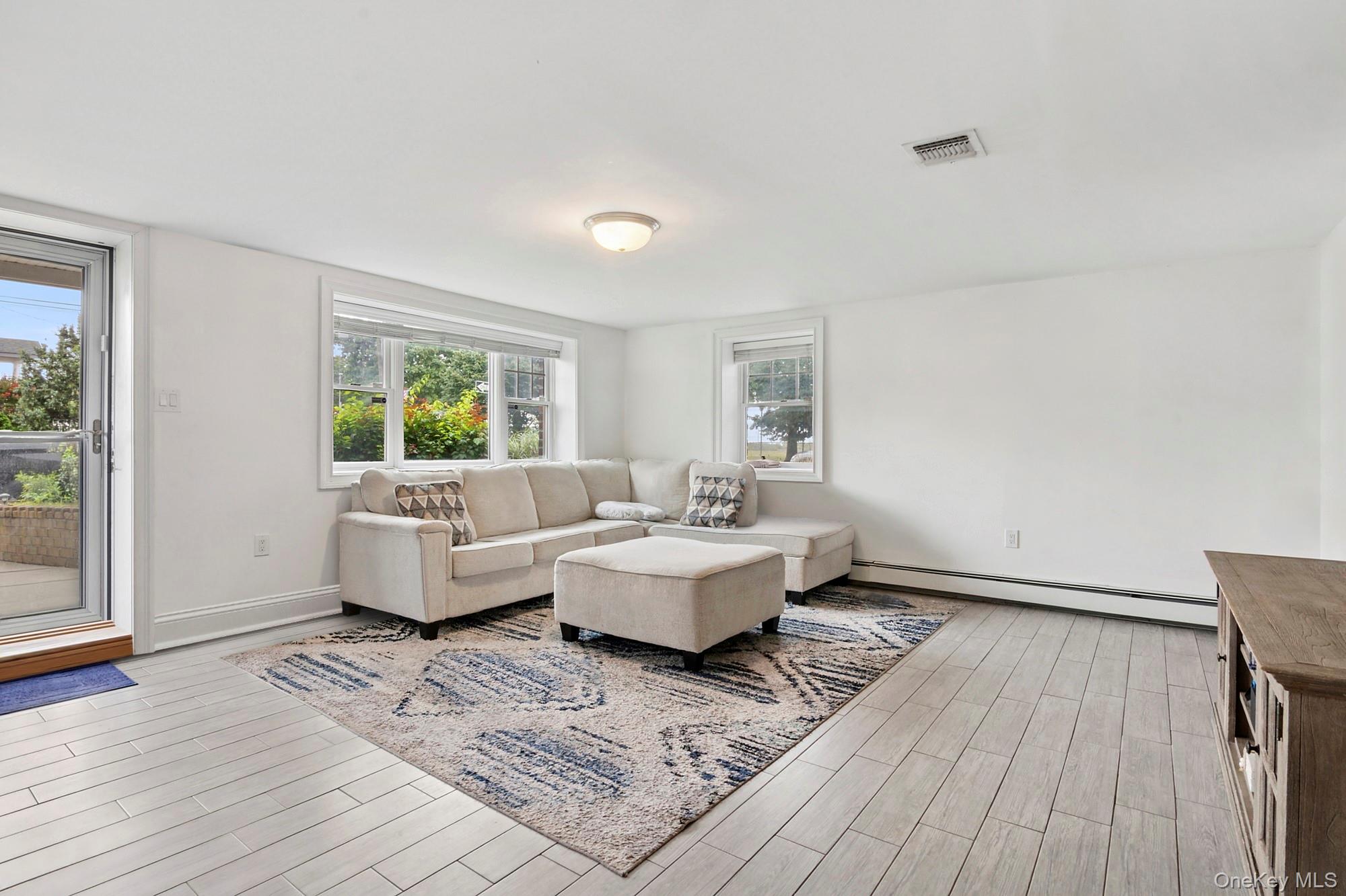 #14 photo, 96-15 165th Avenue, Howard Beach , NY 11414