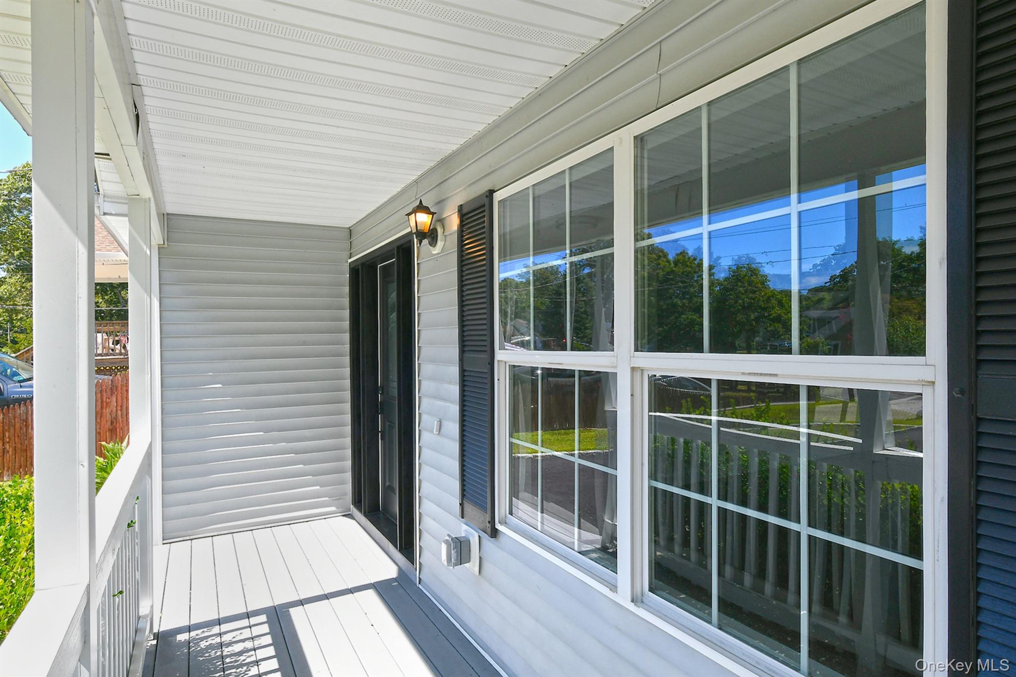 #5 photo, 61 Spar Drive, サフォーク郡 Mastic Beach , NY 11951