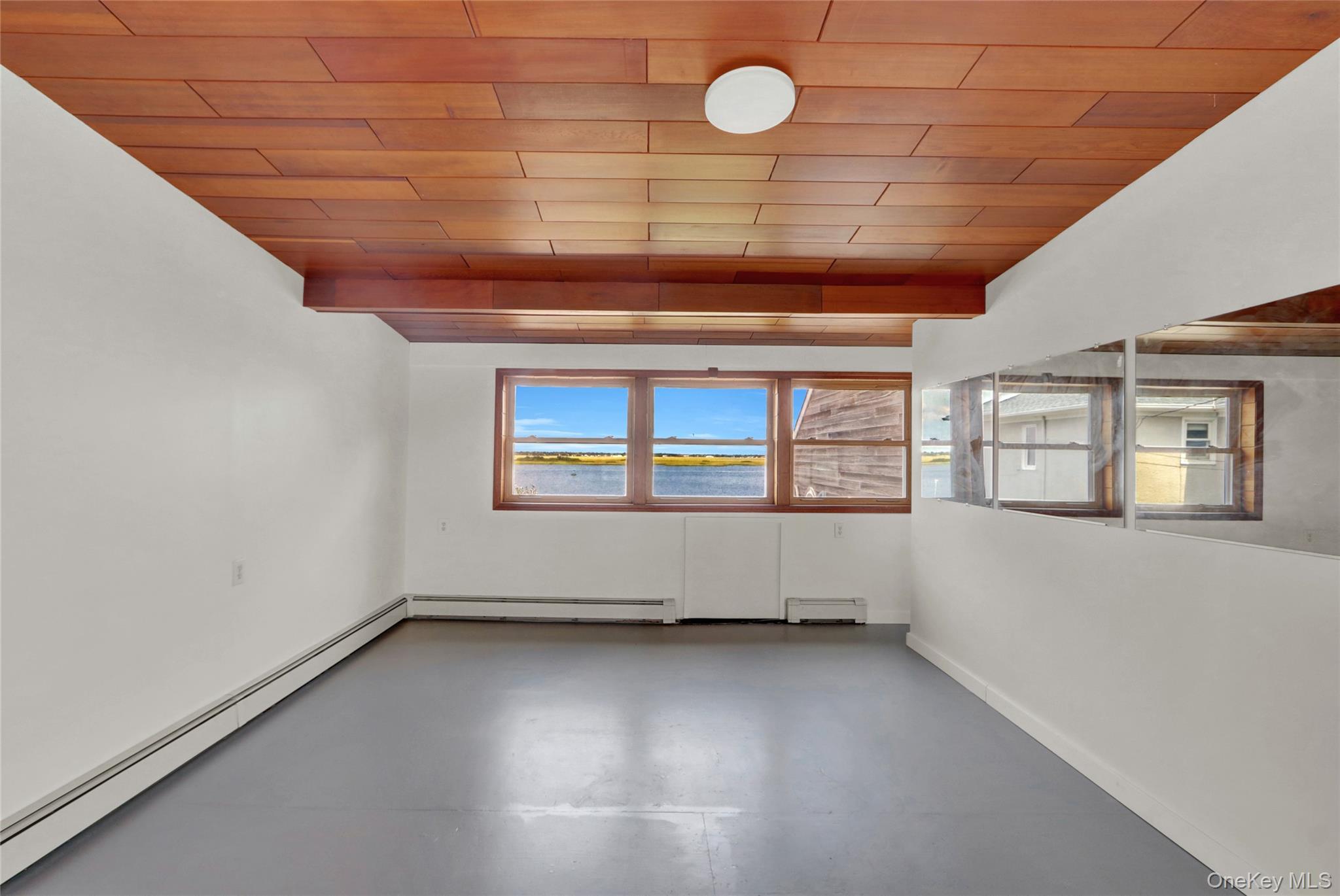 #18 photo, 1007 W Park Avenue, ナッソー郡 Long Beach , NY 11561