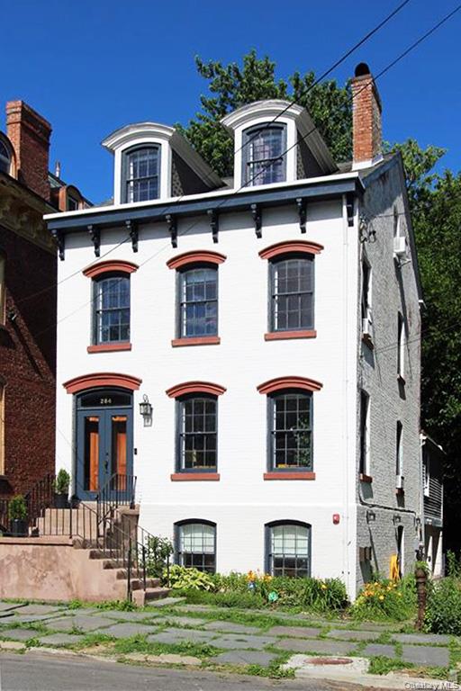 #13 photo, 284 Liberty Street, Newburgh , NY 12550