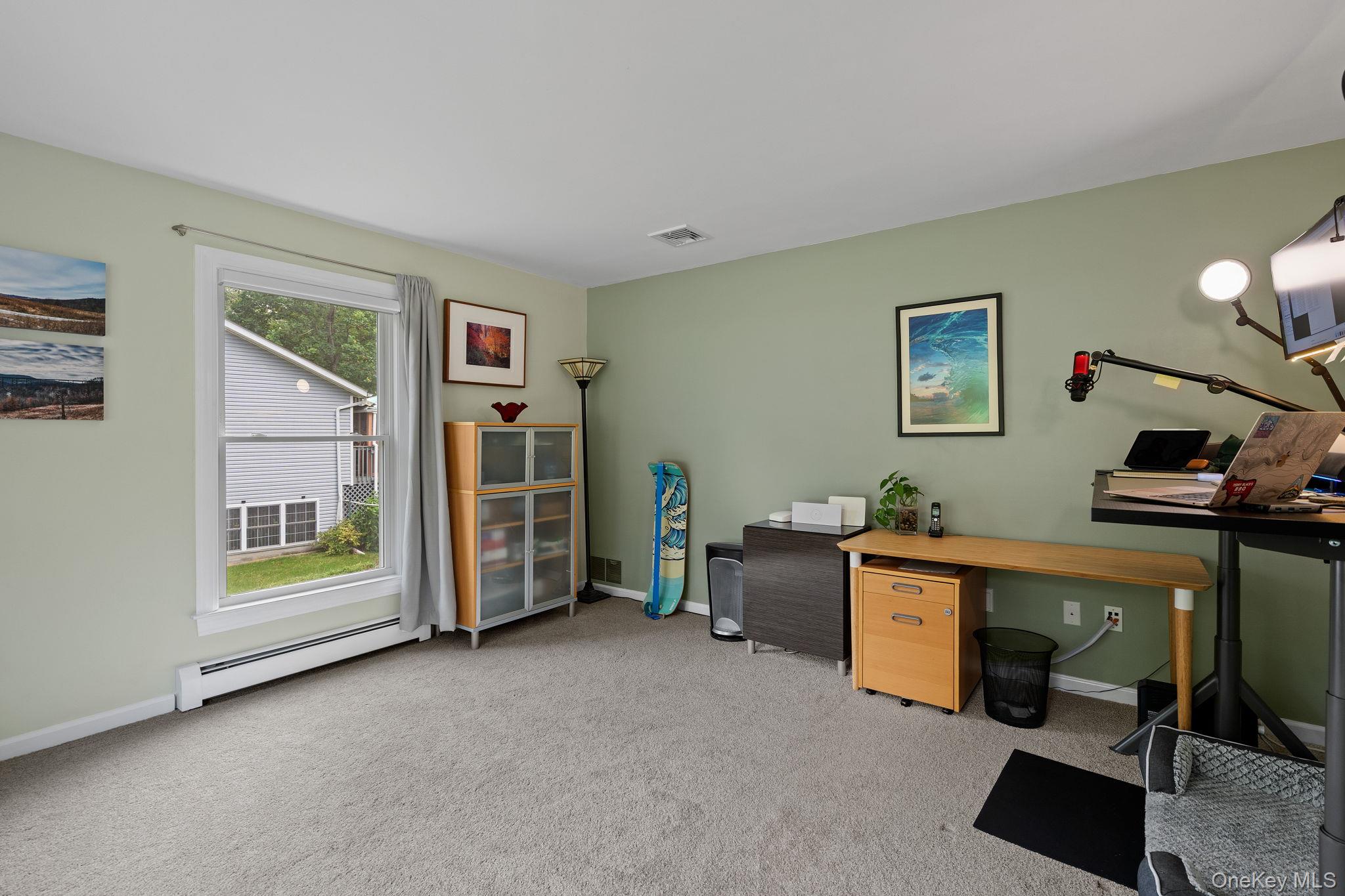 #13 photo, 323 Sycamore Drive, New Windsor , NY 12553