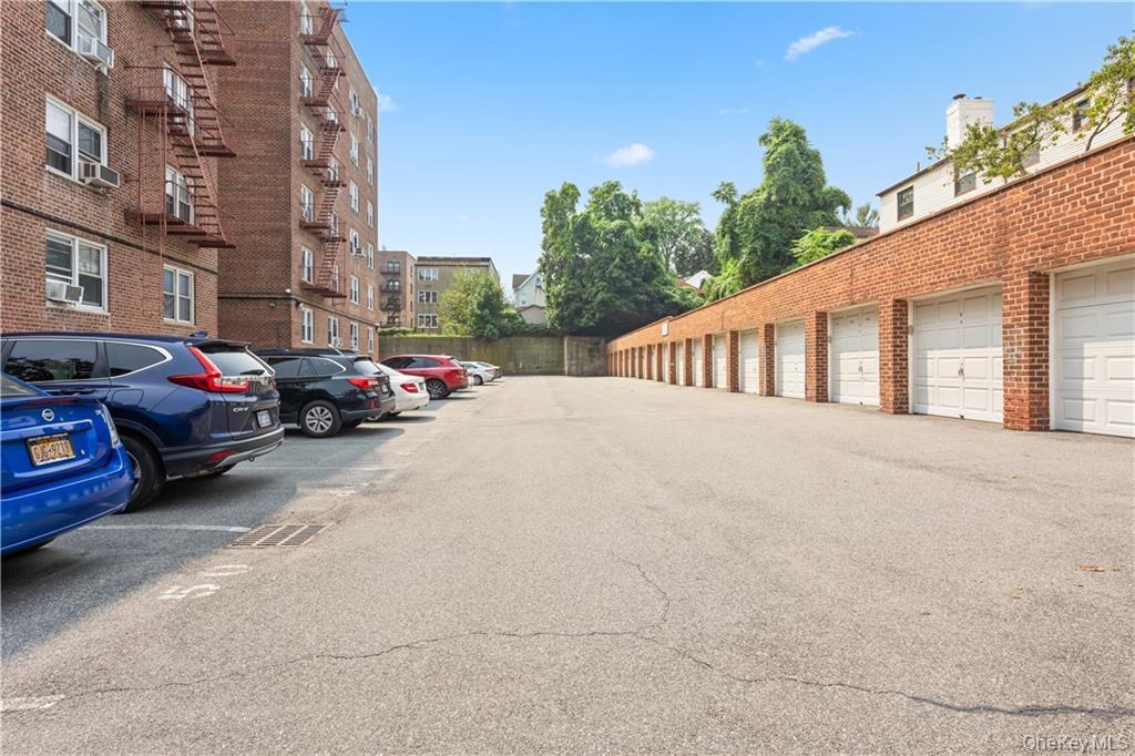 #16 photo, 485 Bronx River Road, Yonkers , NY 10704