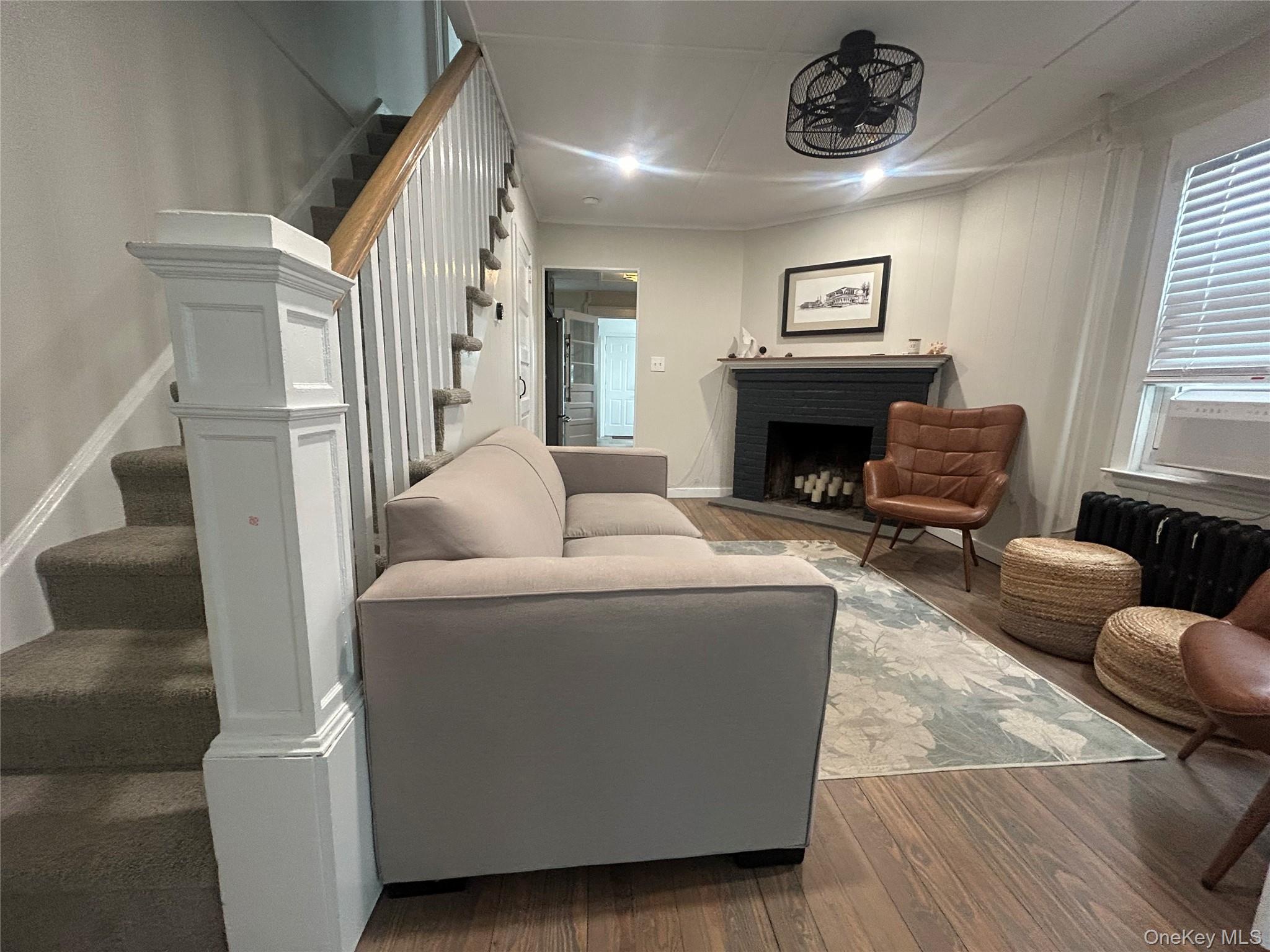 #2 photo, 15 Shore Avenue, Bayville , NY 11709