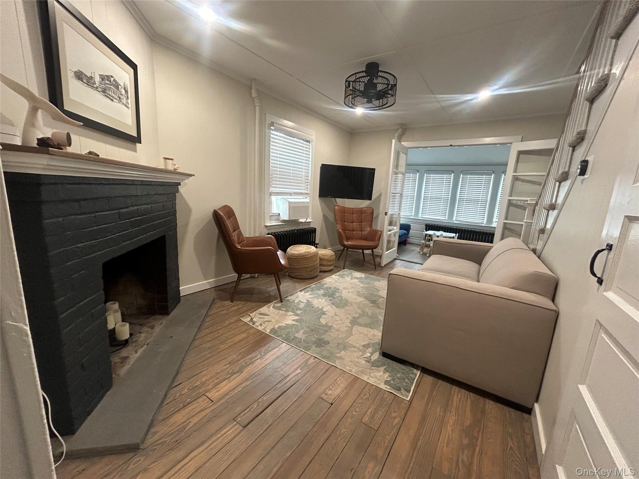 #3 photo, 15 Shore Avenue, Bayville , NY 11709