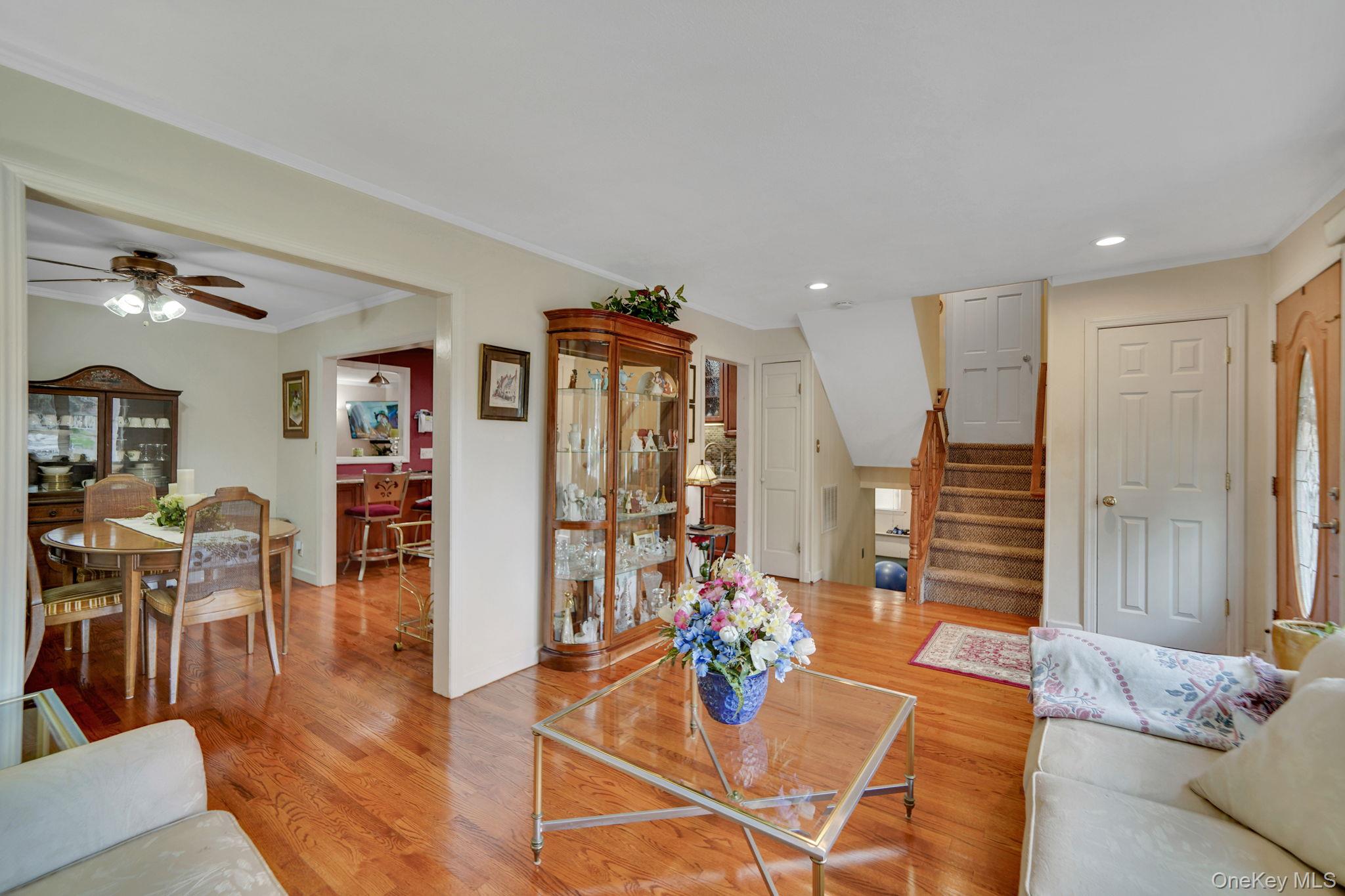 #8 photo, 41 Wiltshire Drive, サフォーク郡 Commack , NY 11725