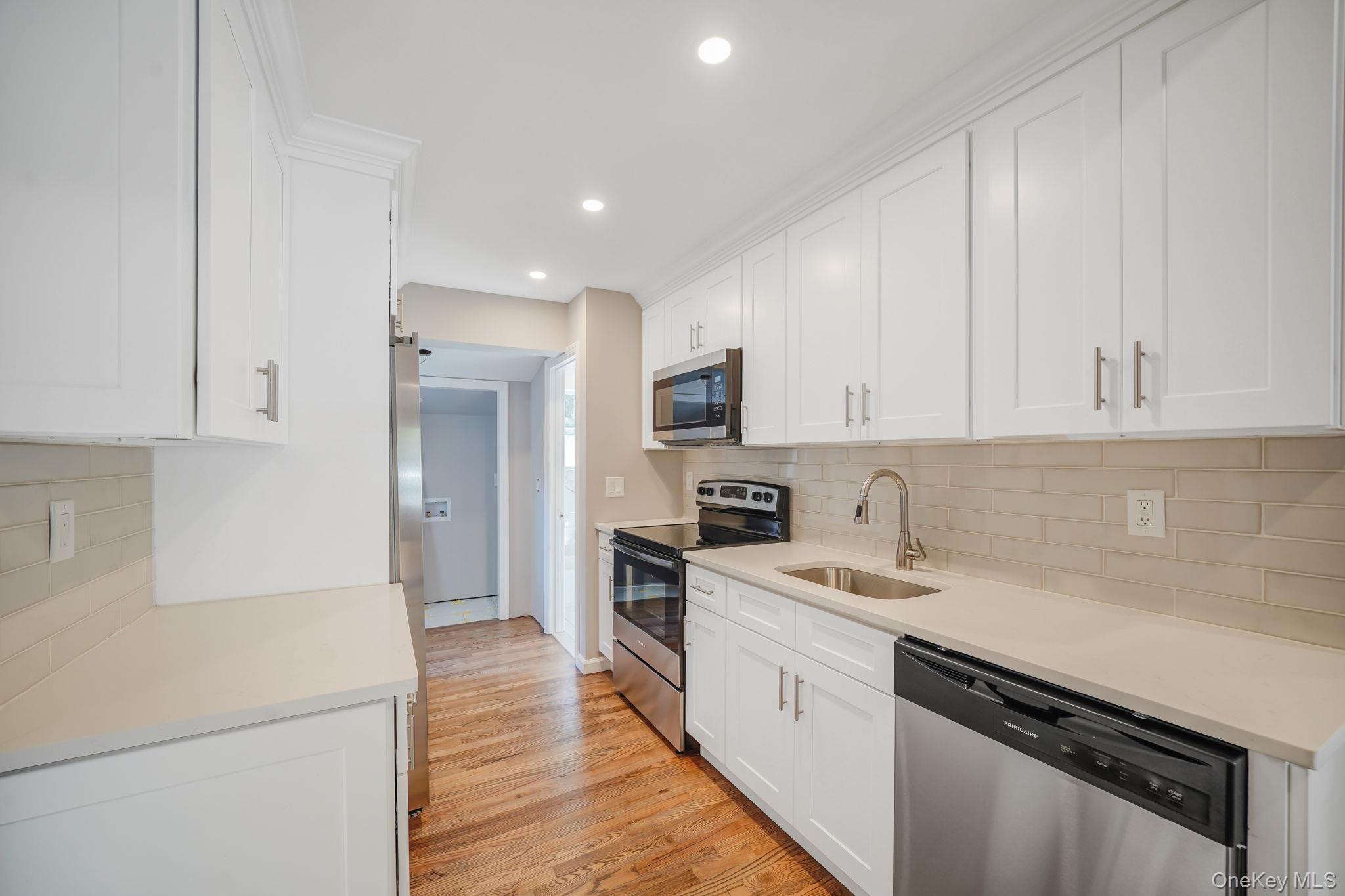 #17 photo, 2 Myrtle Lane, サフォーク郡 Coram , NY 11727