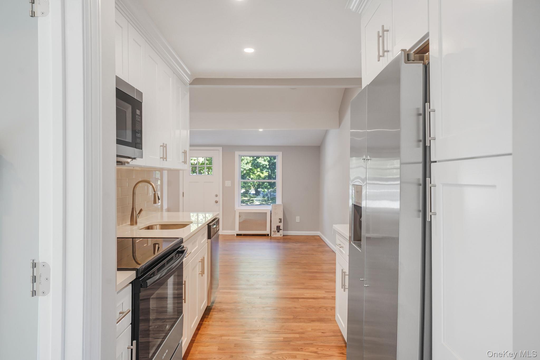 #19 photo, 2 Myrtle Lane, サフォーク郡 Coram , NY 11727