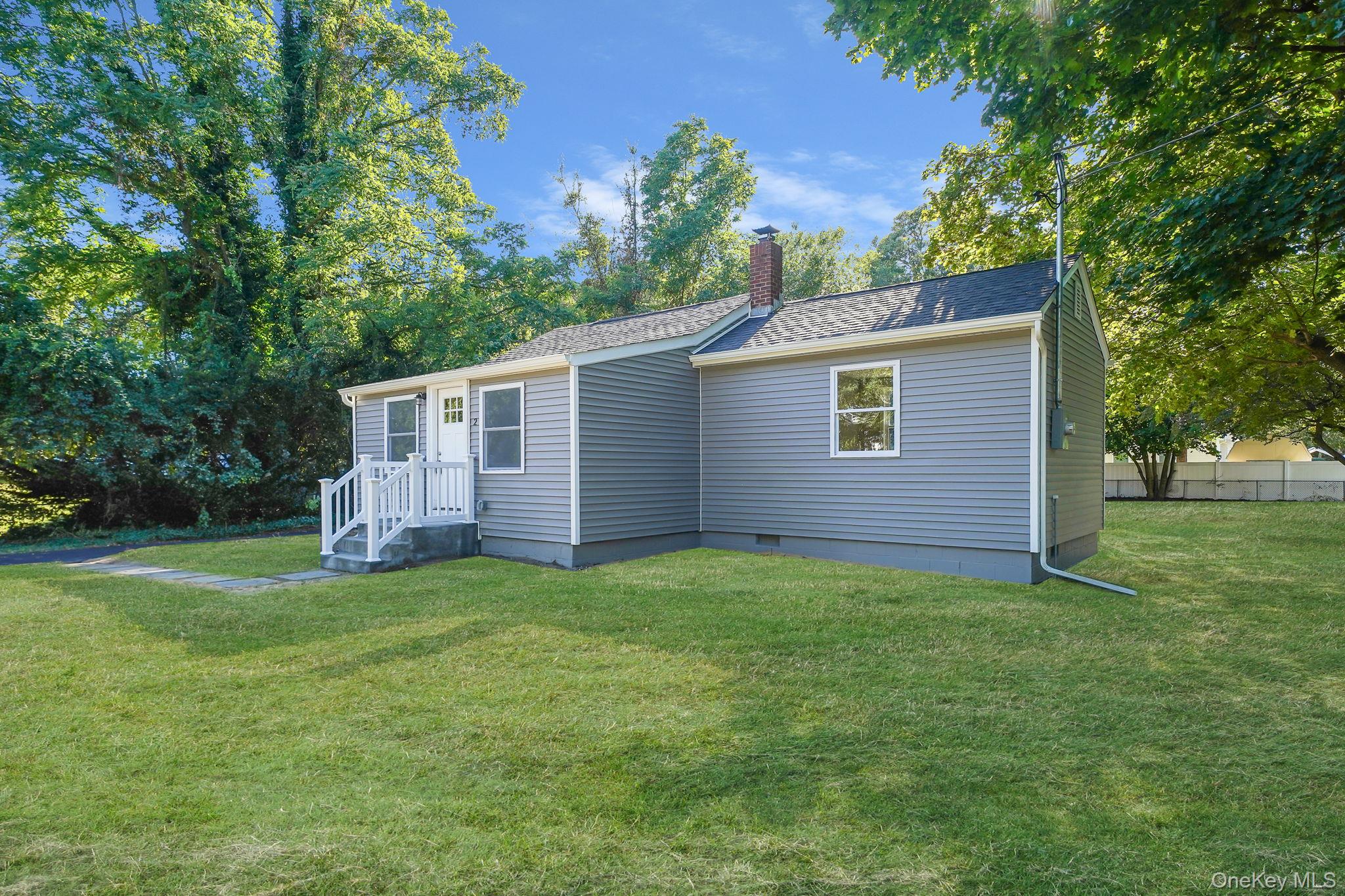 #2 photo, 2 Myrtle Lane, サフォーク郡 Coram , NY 11727