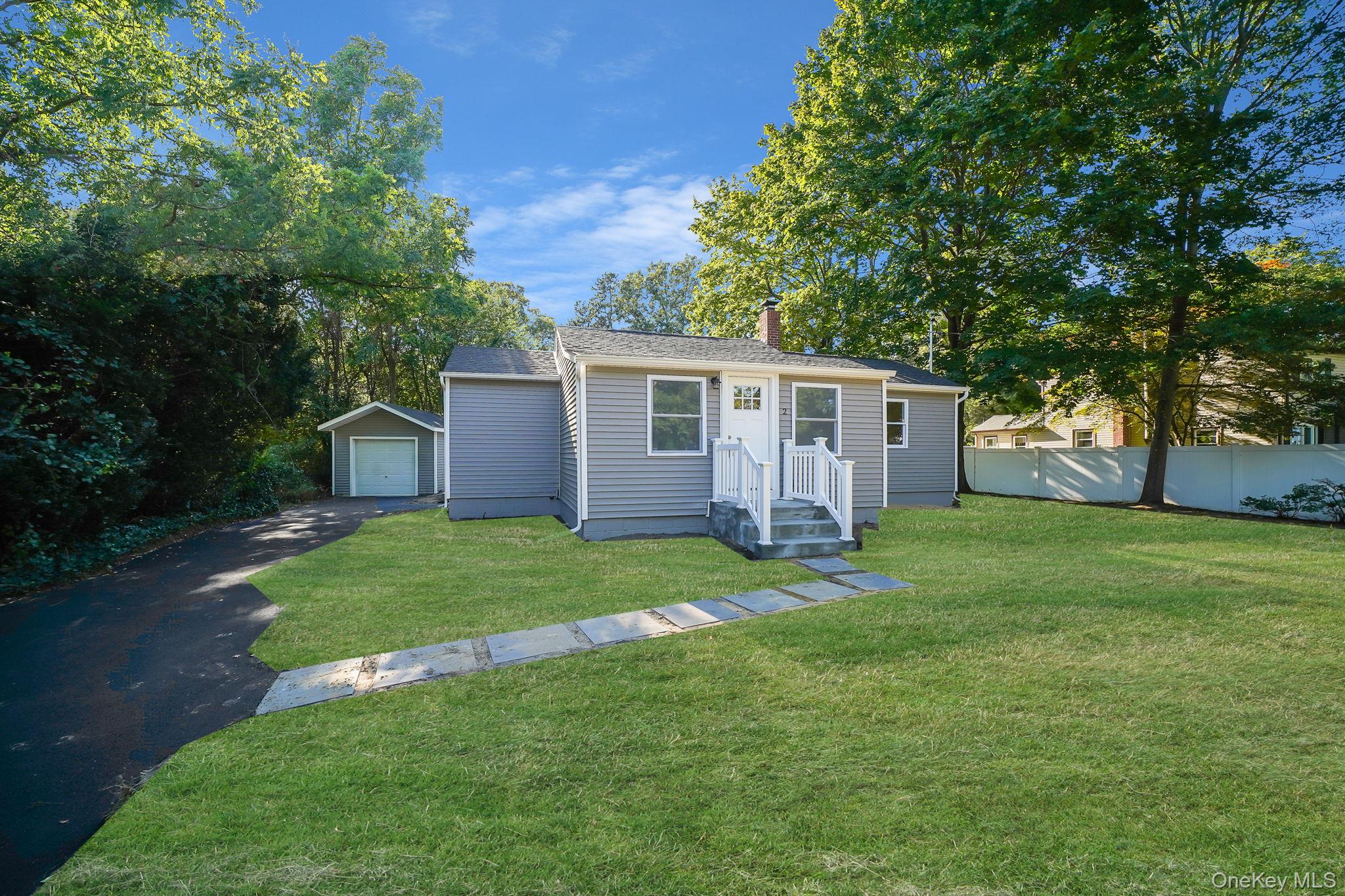 #3 photo, 2 Myrtle Lane, サフォーク郡 Coram , NY 11727