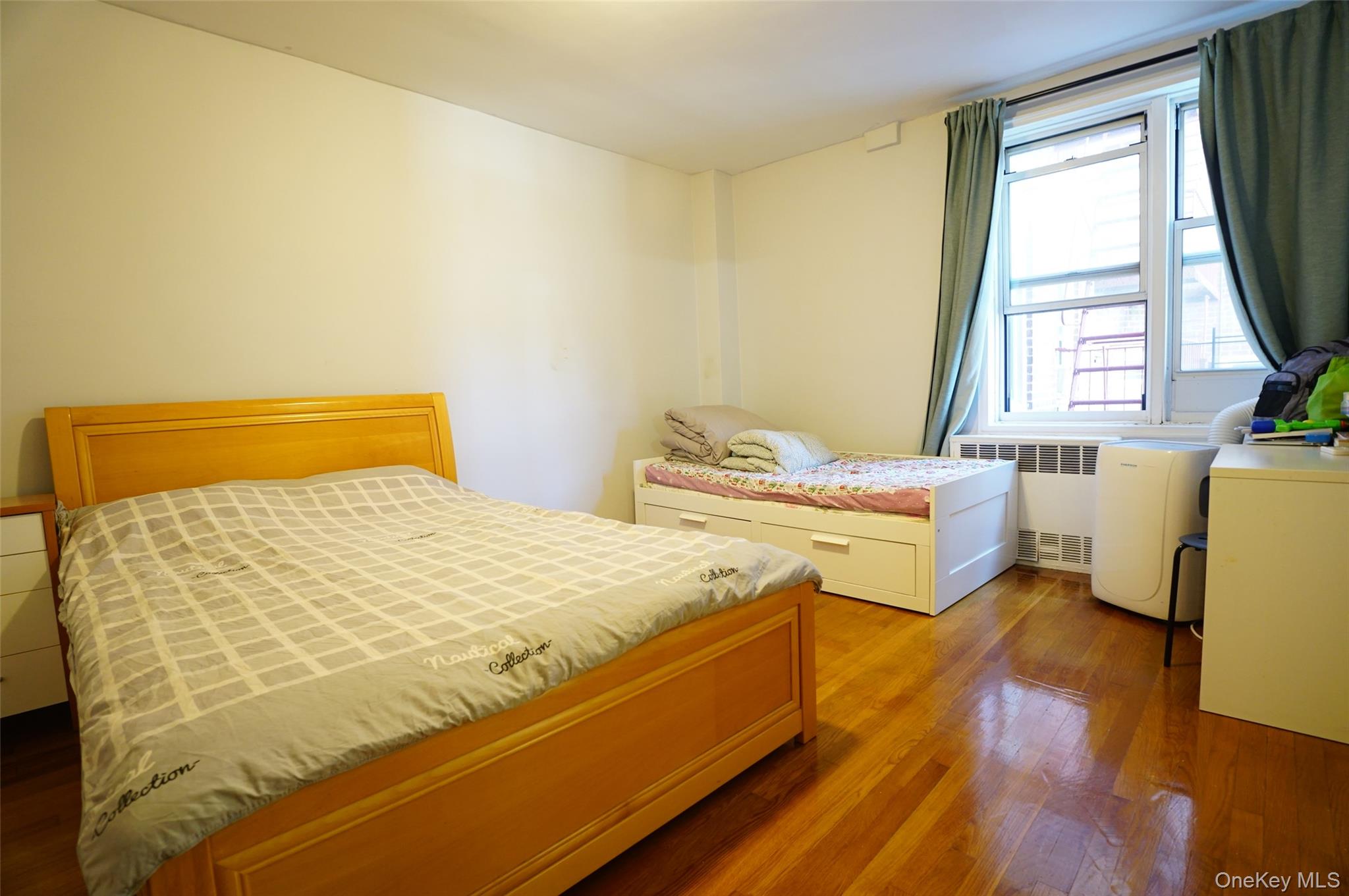 #17 photo, 63-45 Saunders Street, Rego Park , NY 11374