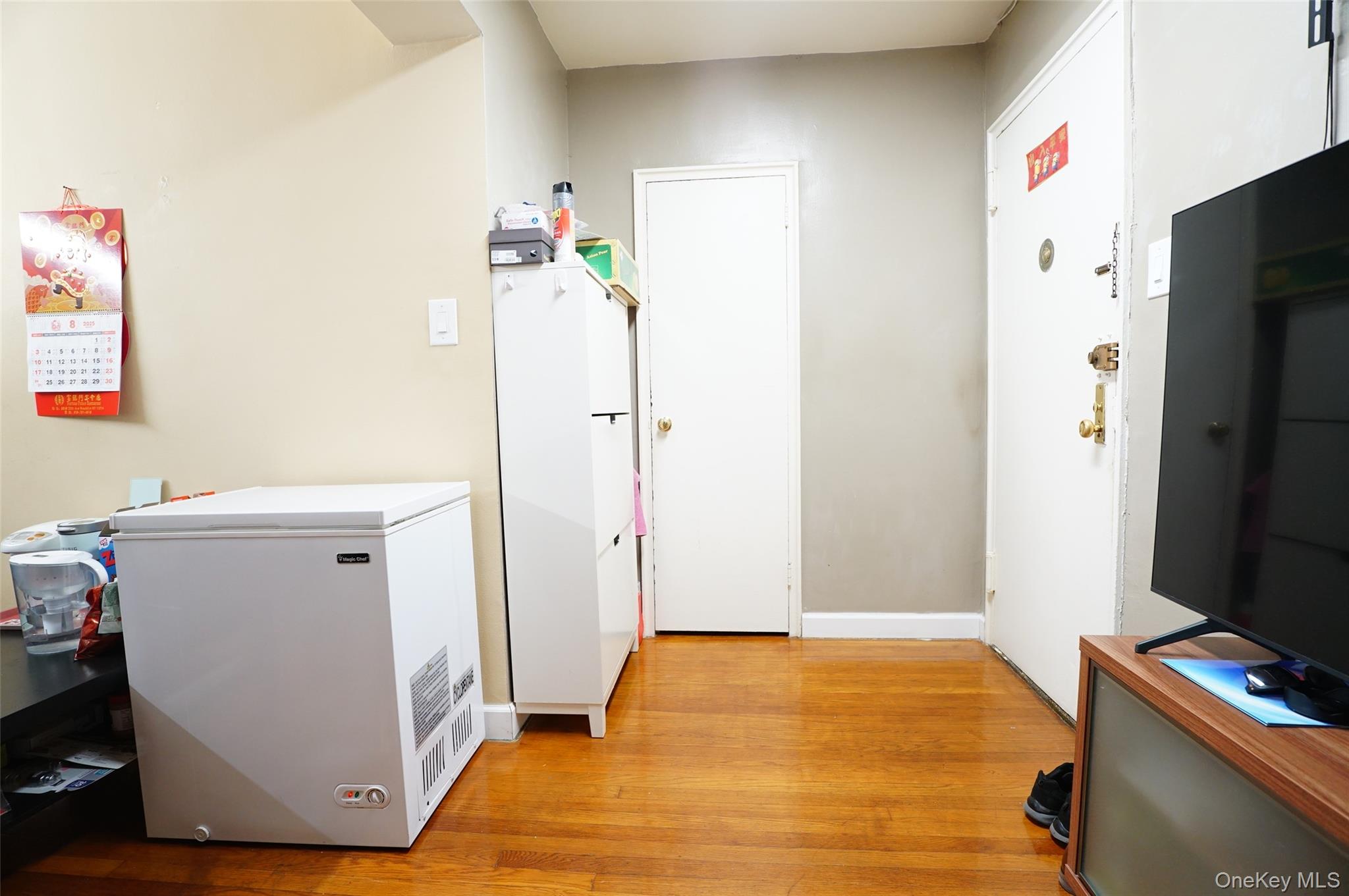 #6 photo, 63-45 Saunders Street, Rego Park , NY 11374