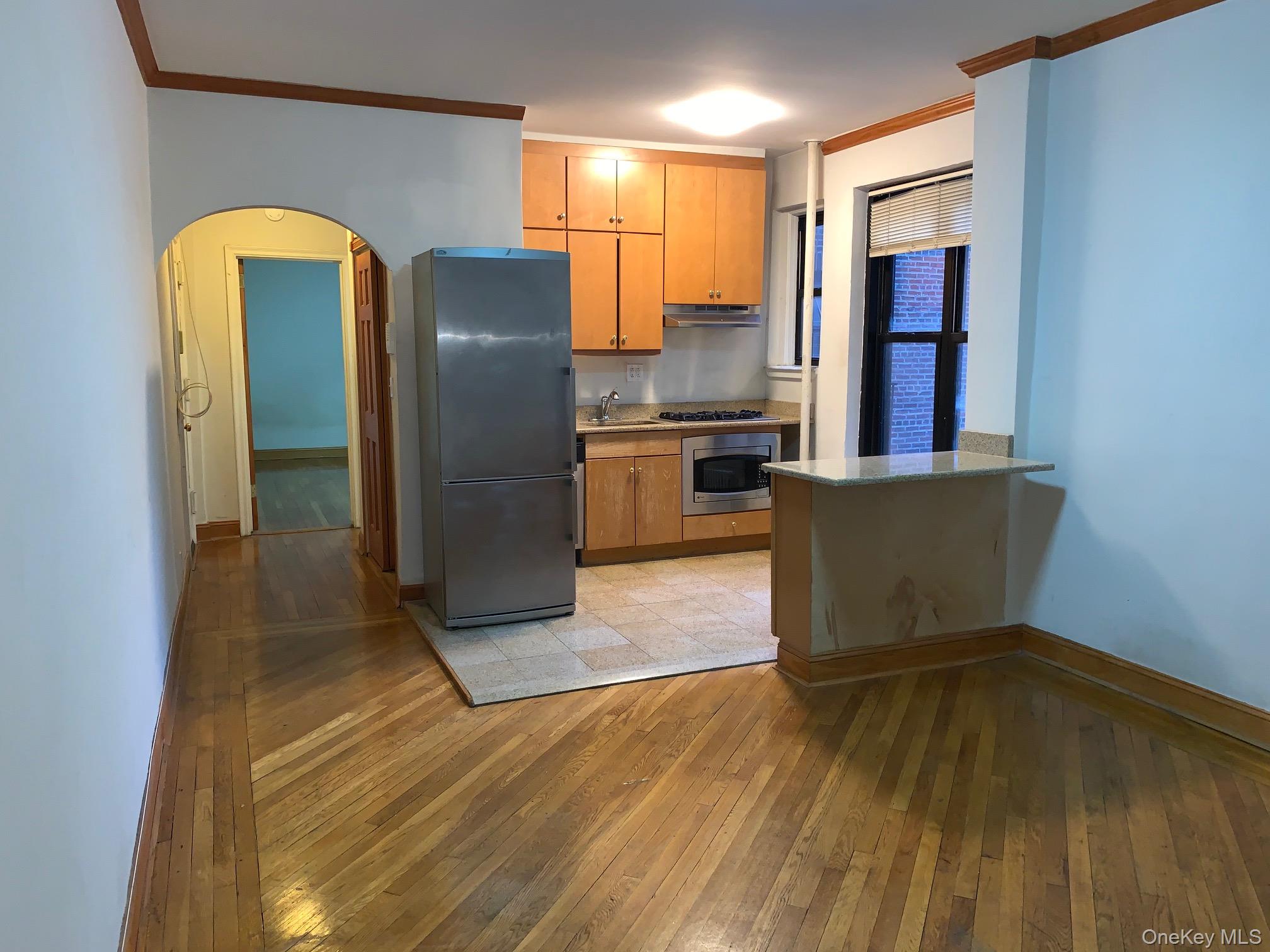 #8 photo, 4333 48th Street, クイーンズ区 Sunnyside , NY 11104