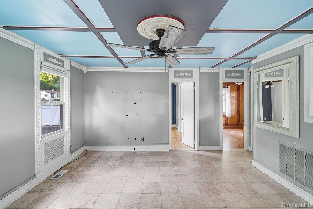 #9 photo, 230 Lakeside Trail, サフォーク郡 Ridge , NY 11961