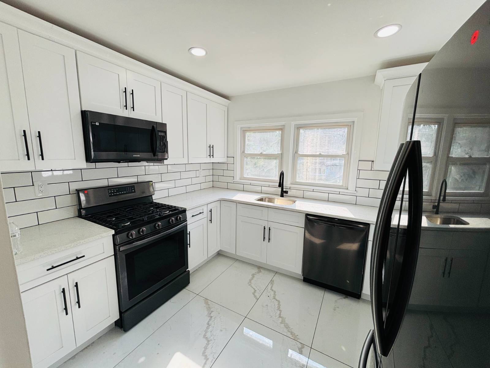 #2 photo, 72 Singworth st, #1, ナッソー郡 Oyster Bay , NY 11771