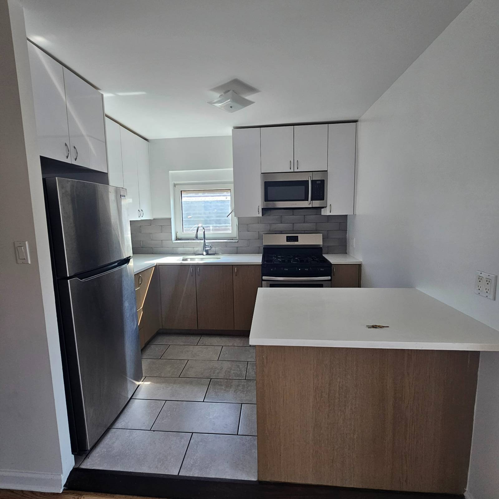 #2 photo, 57-55 79th Street, クイーンズ区 Middle Village , NY 11379