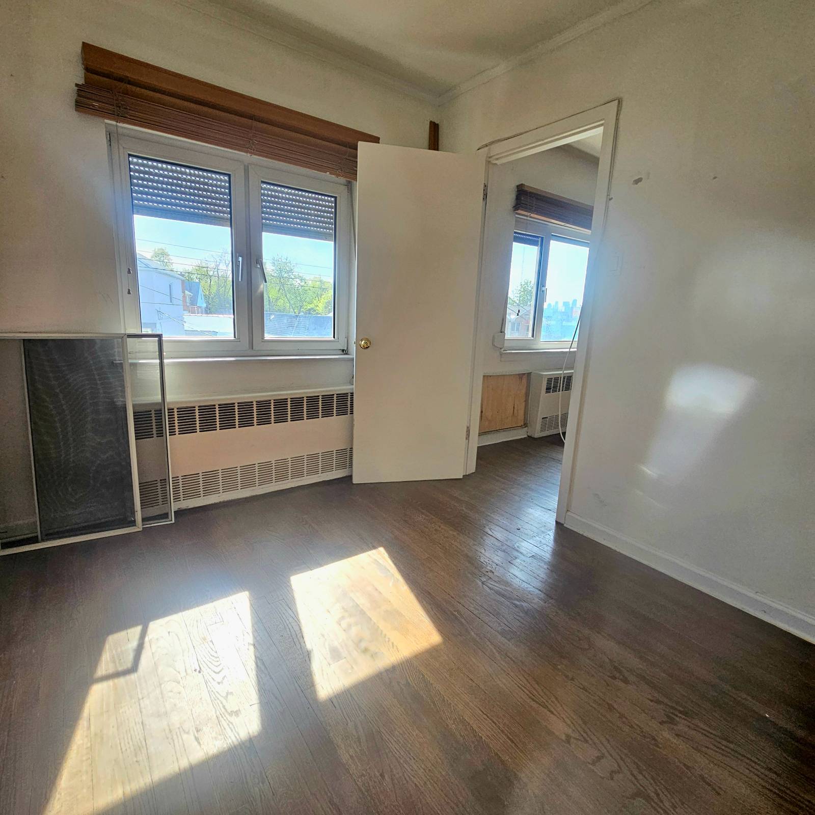 #6 photo, 57-55 79th Street, クイーンズ区 Middle Village , NY 11379