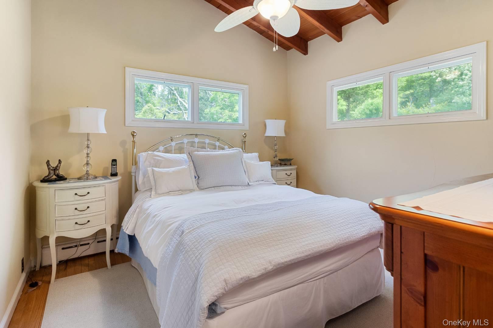 #12 photo, 16 S Beach Road, サフォーク郡 Southampton , NY 11968