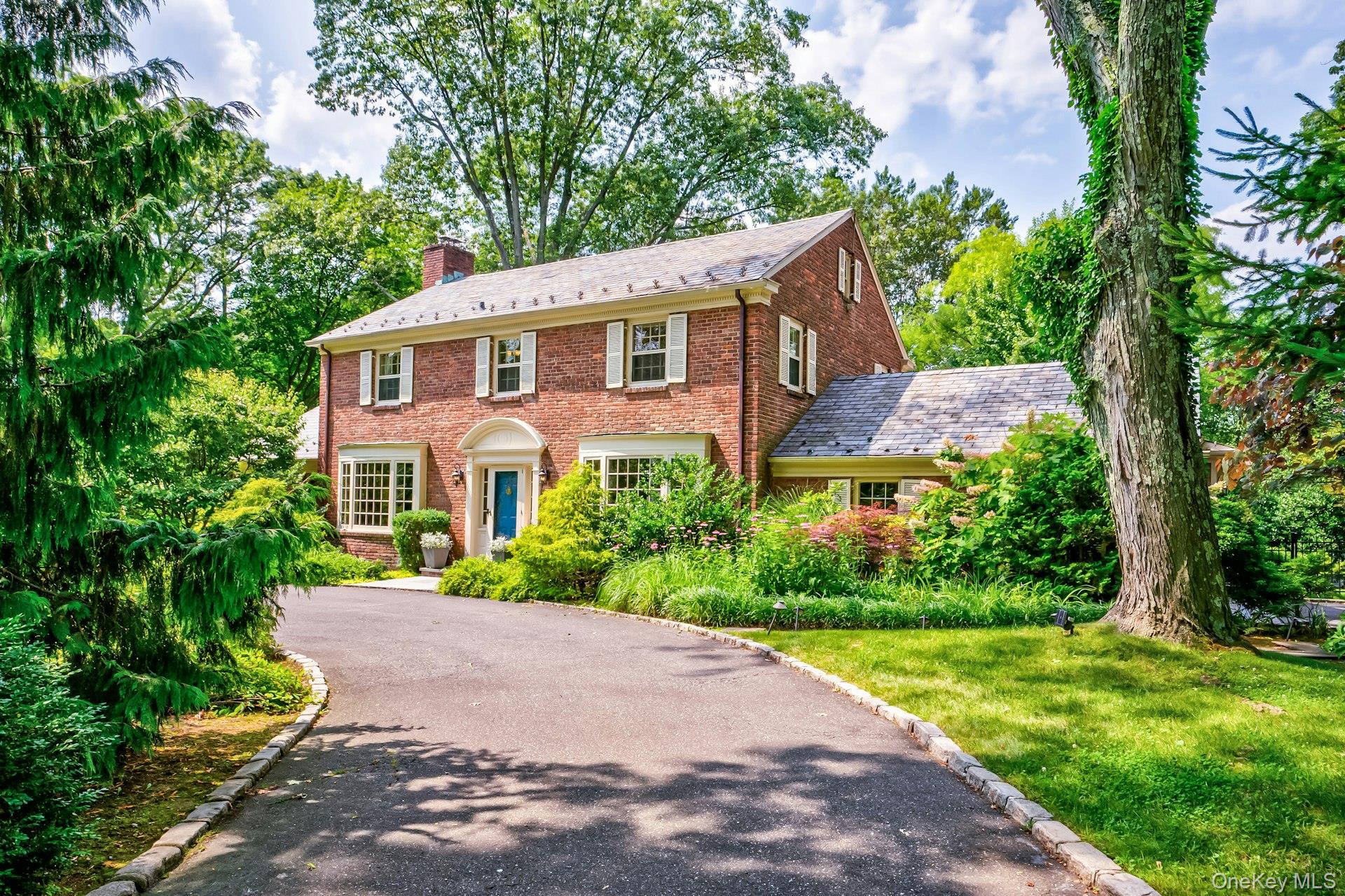 #1 photo, 11 Middle Road, ناسو Sands Point , NY 11050