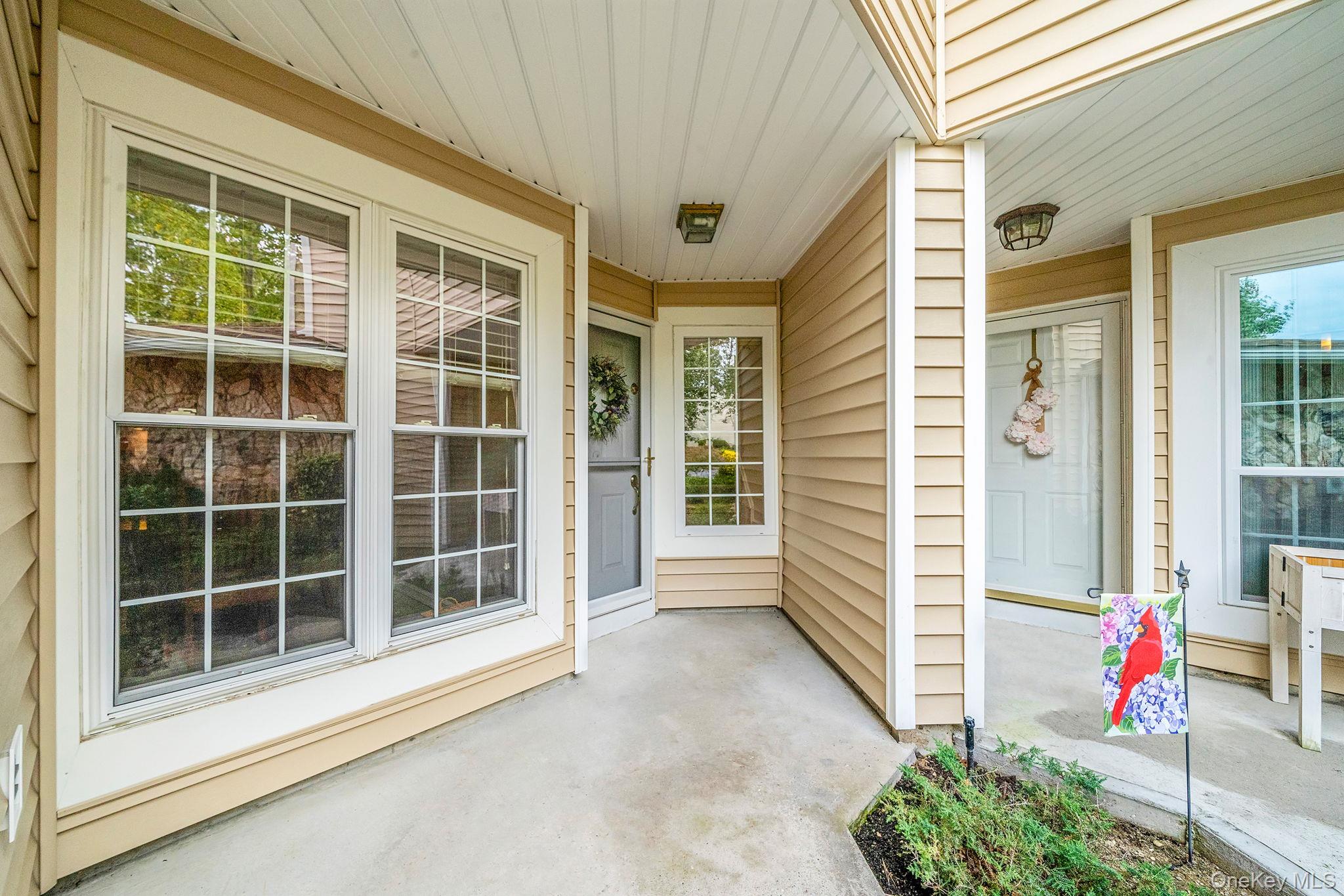 #3 photo, 185 Colony Drive, サフォーク郡 Holbrook , NY 11741