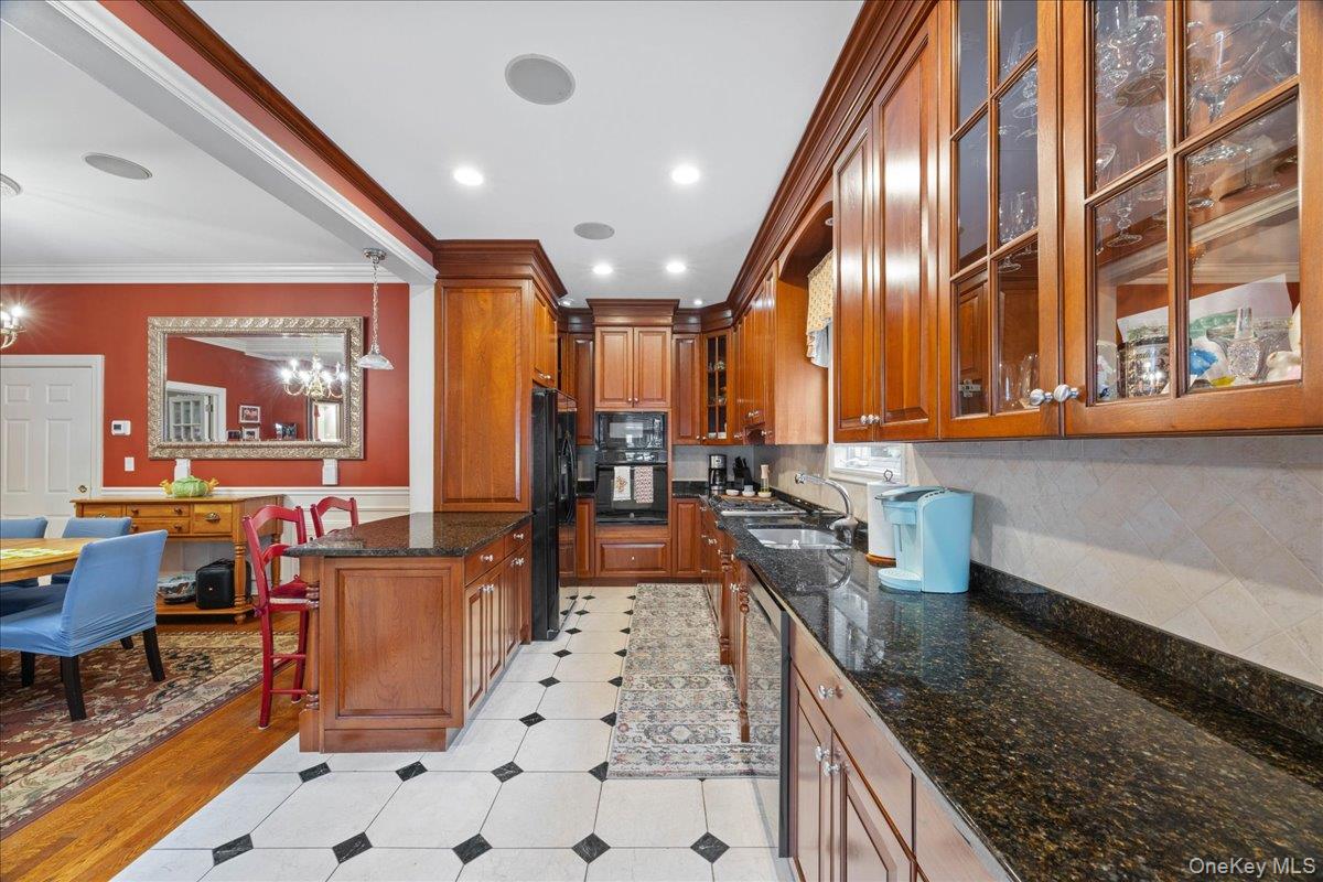 #5 photo, 53 Rich Avenue, Mount Vernon , NY 10550