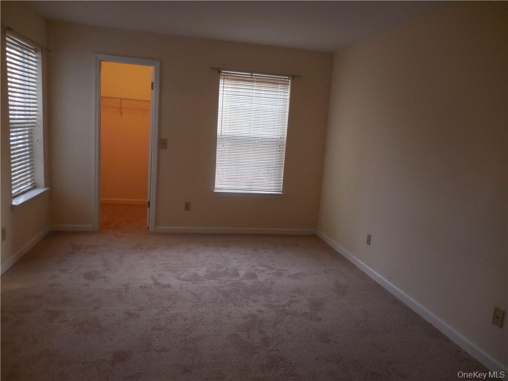 #13 photo, 1123 Washington Green, New Windsor , NY 12553